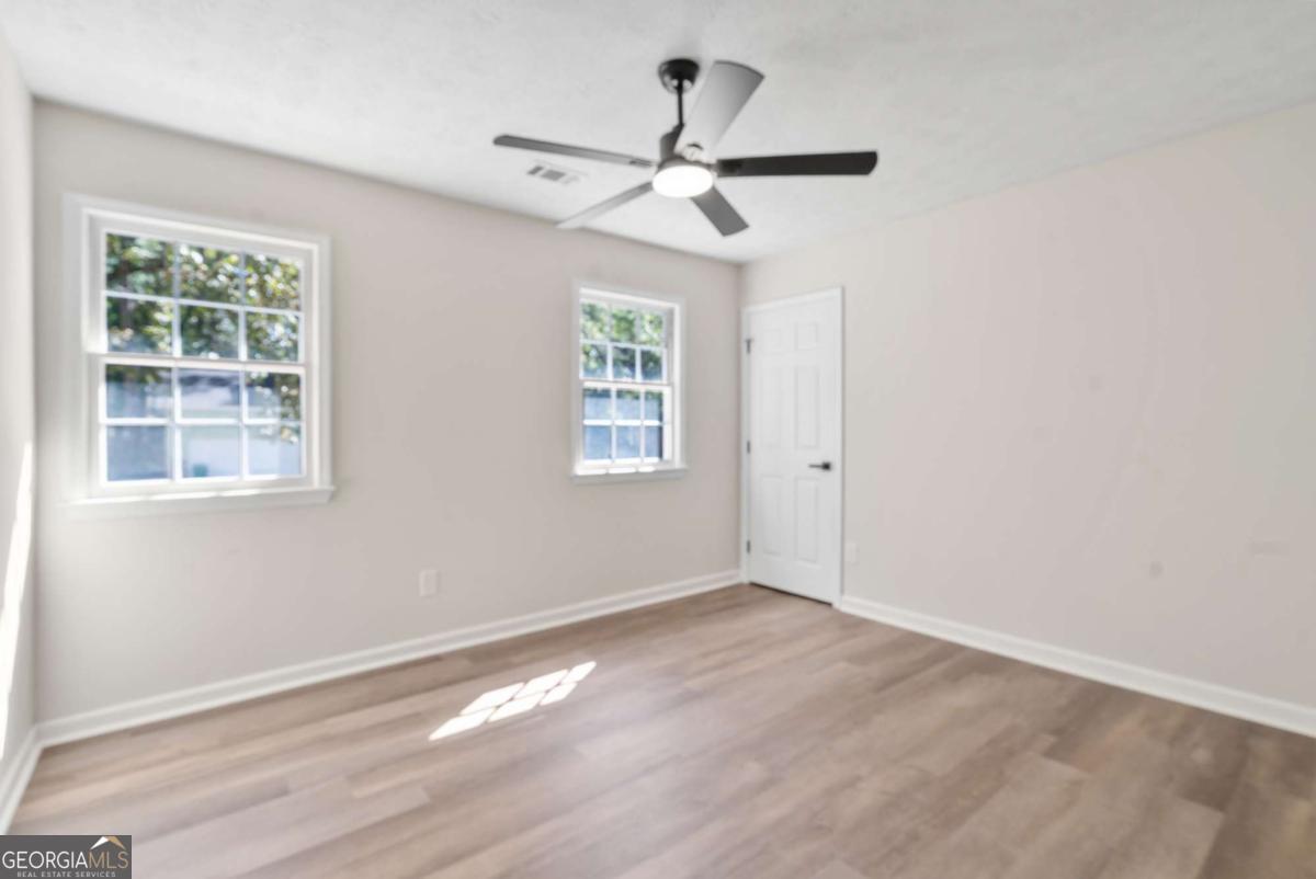 1559 Fieldgreen Overlook Stone Mountain GA 30088