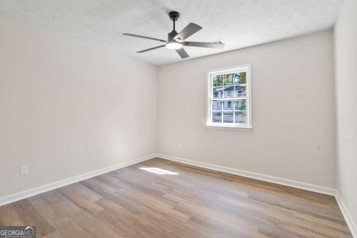 1559 Fieldgreen Overlook Stone Mountain GA 30088