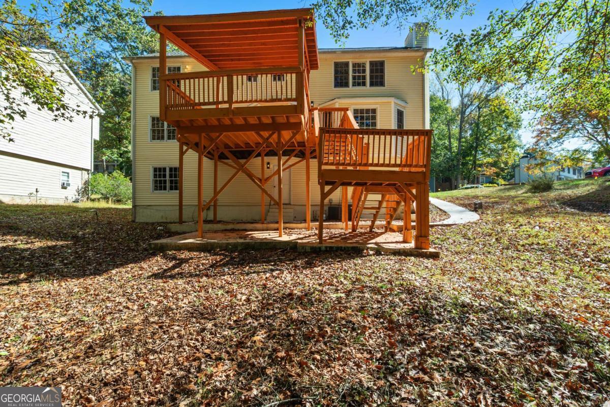 1559 Fieldgreen Overlook Stone Mountain GA 30088