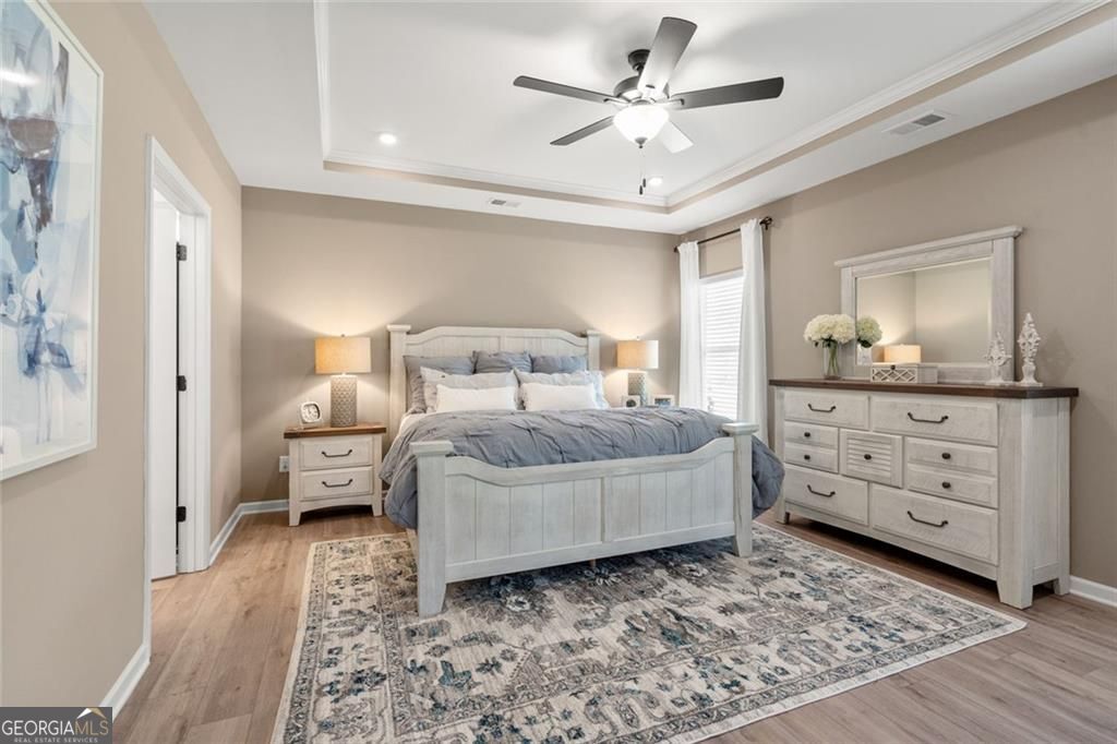121 Shire Loop Calhoun GA 30701