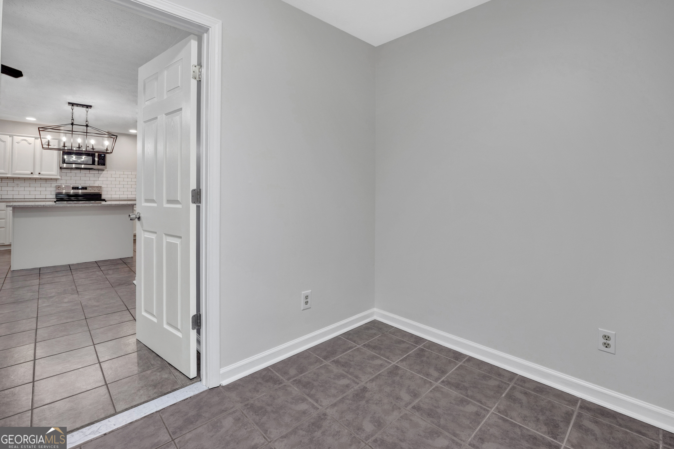 125 Flint Hill Drive Oxford GA 30054