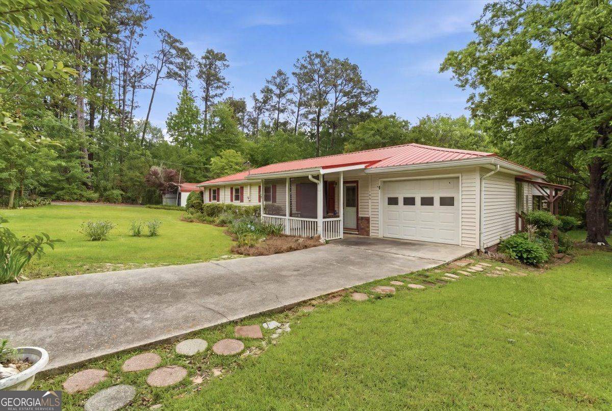 198 Floral Drive SE Cartersville GA 30121