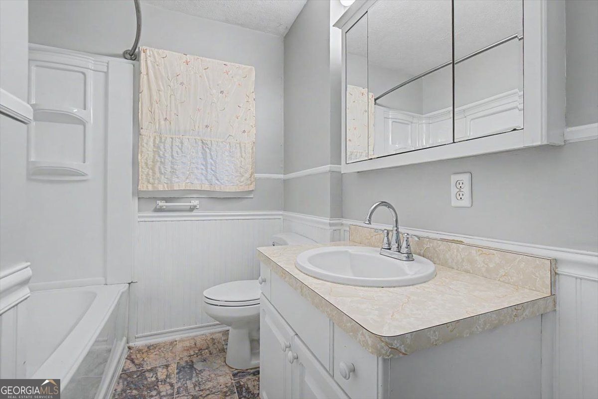 198 Floral Drive SE Cartersville GA 30121