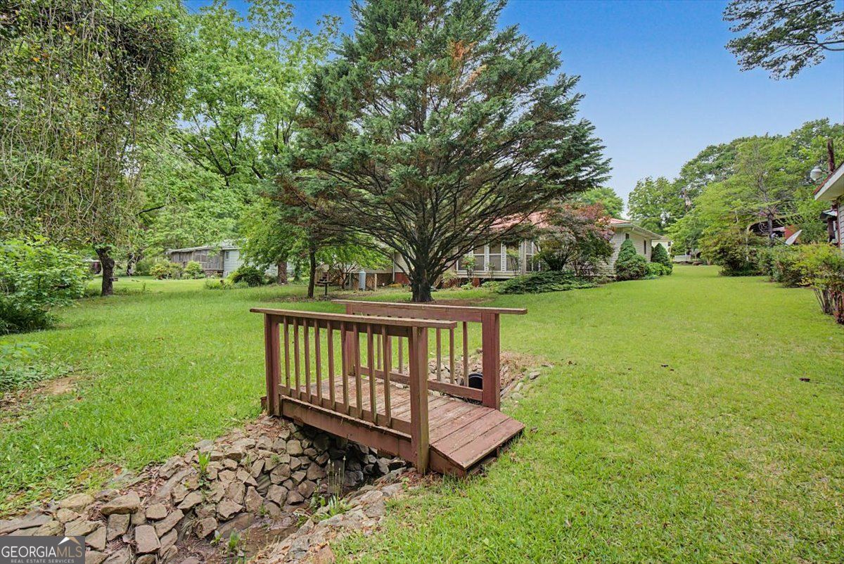 198 Floral Drive SE Cartersville GA 30121