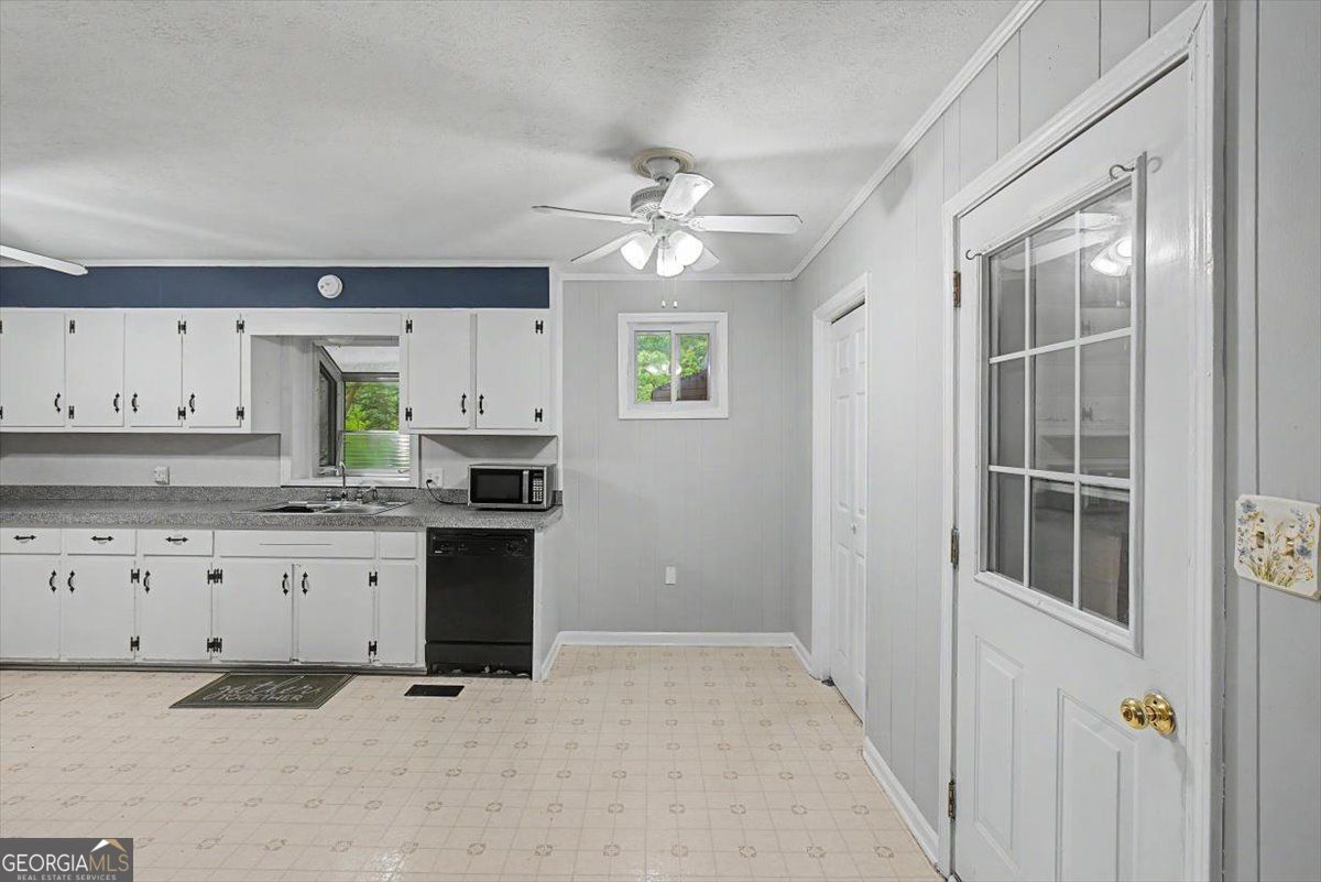 198 Floral Drive SE Cartersville GA 30121