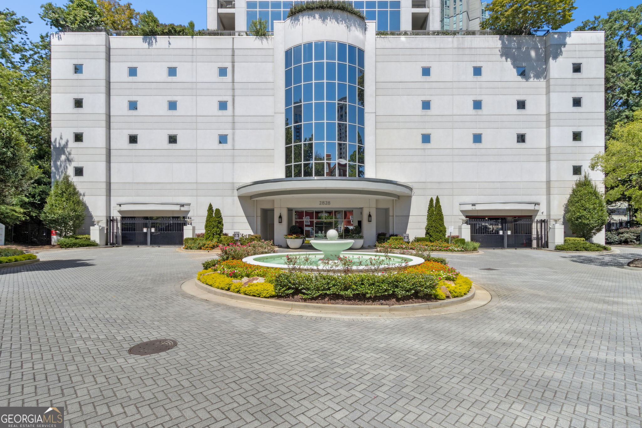 2828 Peachtree Road NE Atlanta GA 30305