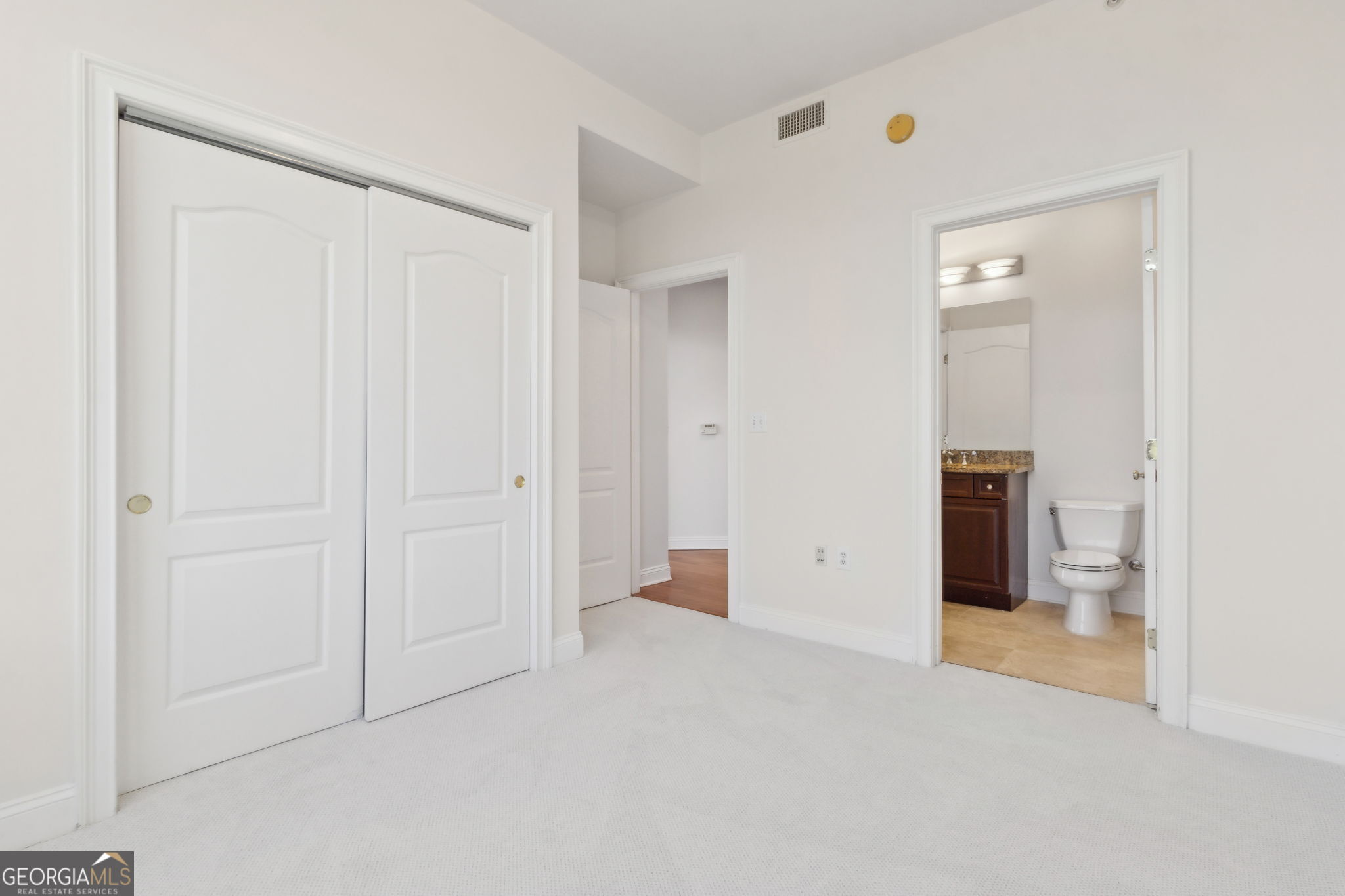 2828 Peachtree Road NE Atlanta GA 30305