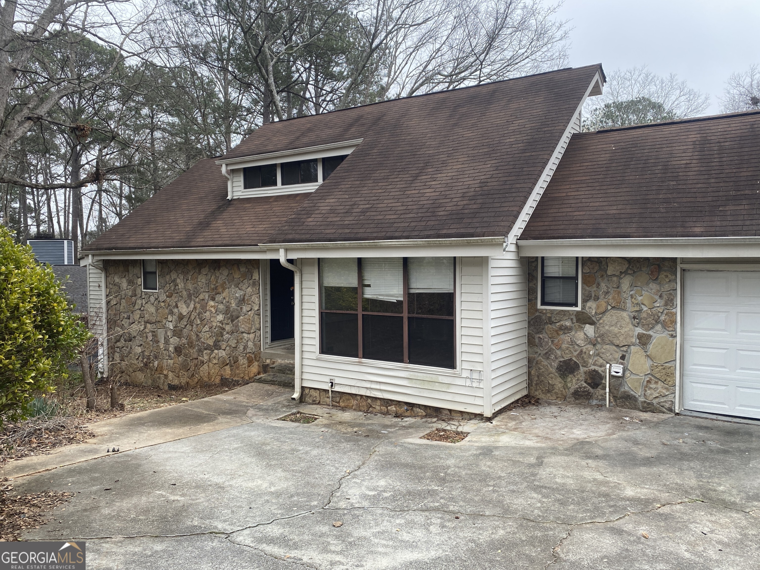 3958 Cotswold Drive SW Lilburn GA 30047