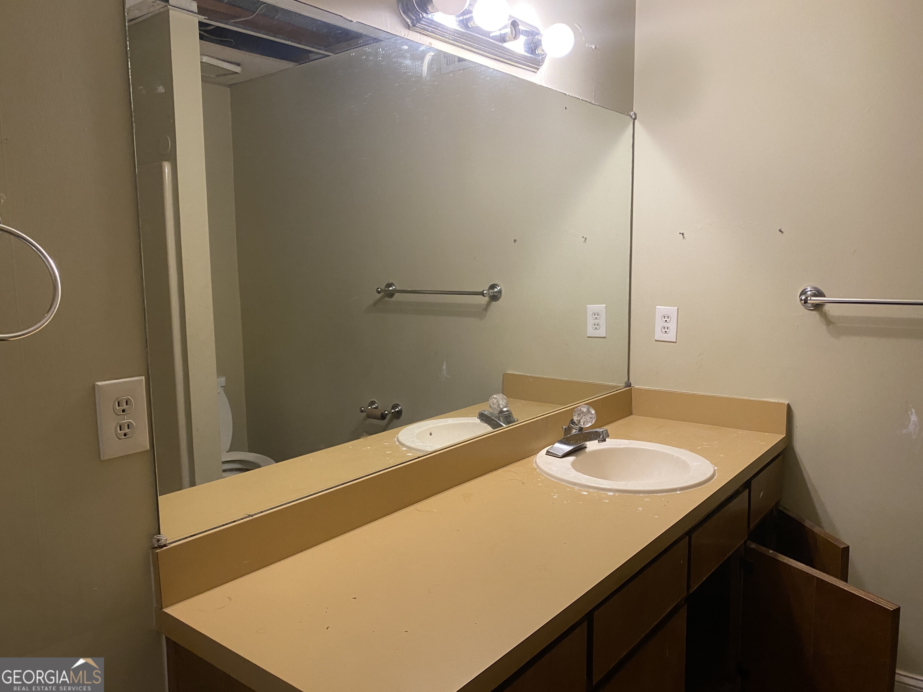 3958 Cotswold Drive SW Lilburn GA 30047