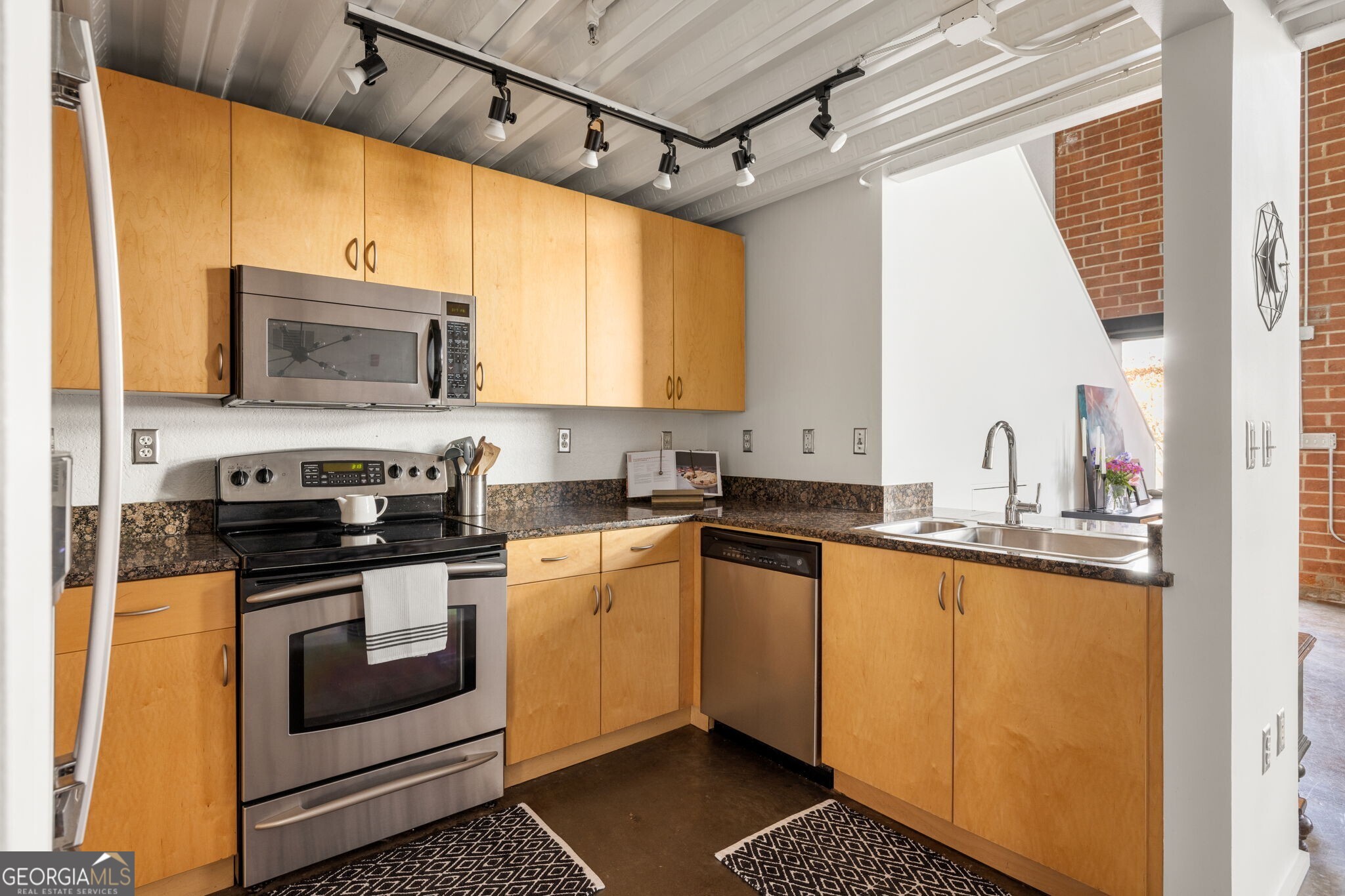195 Arizona Avenue NE Atlanta GA 30307