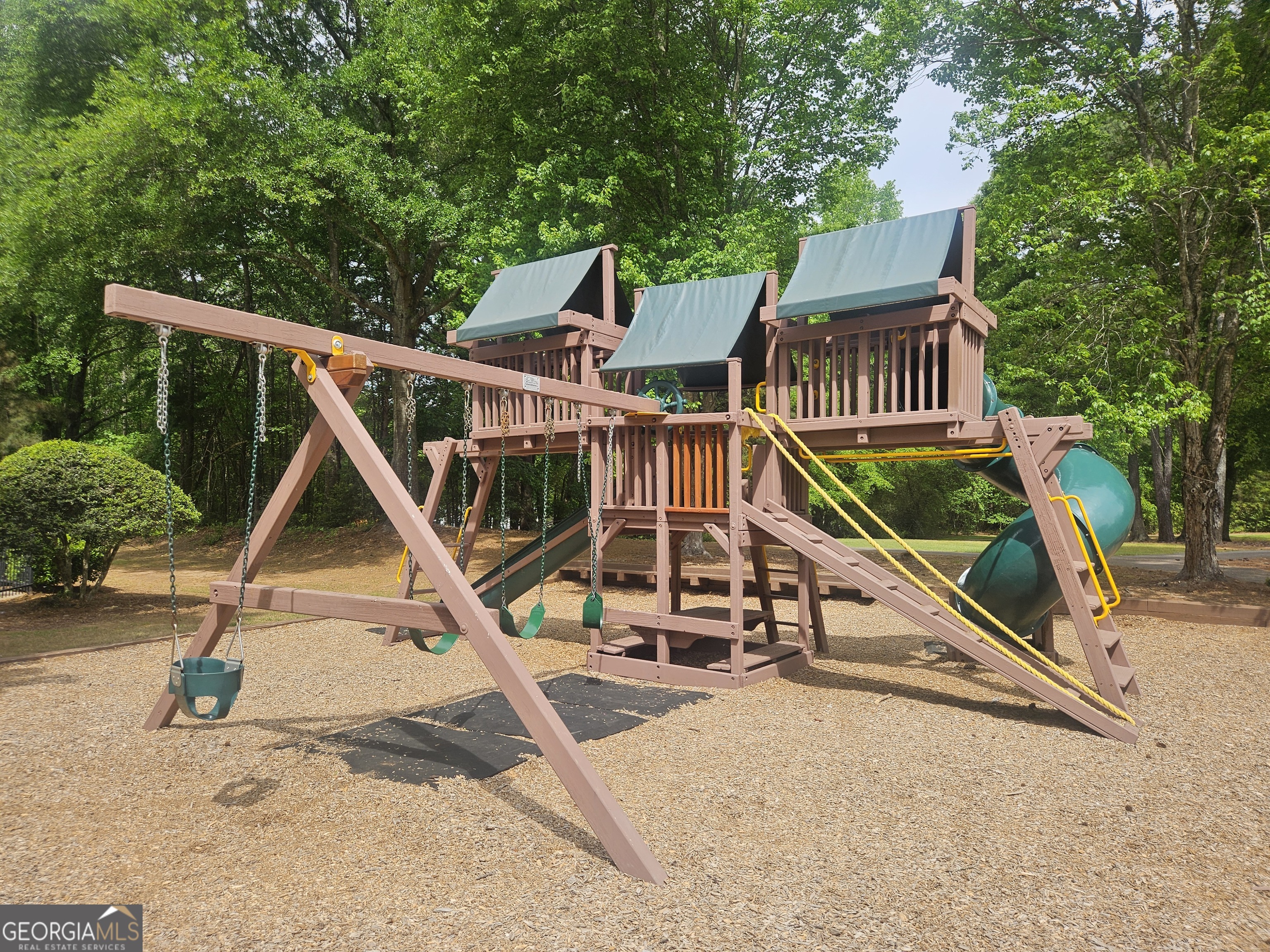 165 Blackjack Court Fayetteville GA 30215