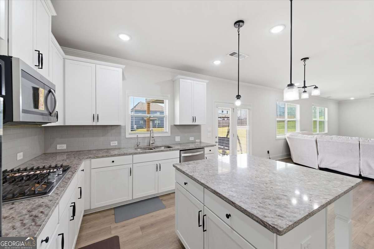 880 Garnet Drive Acworth GA 30101