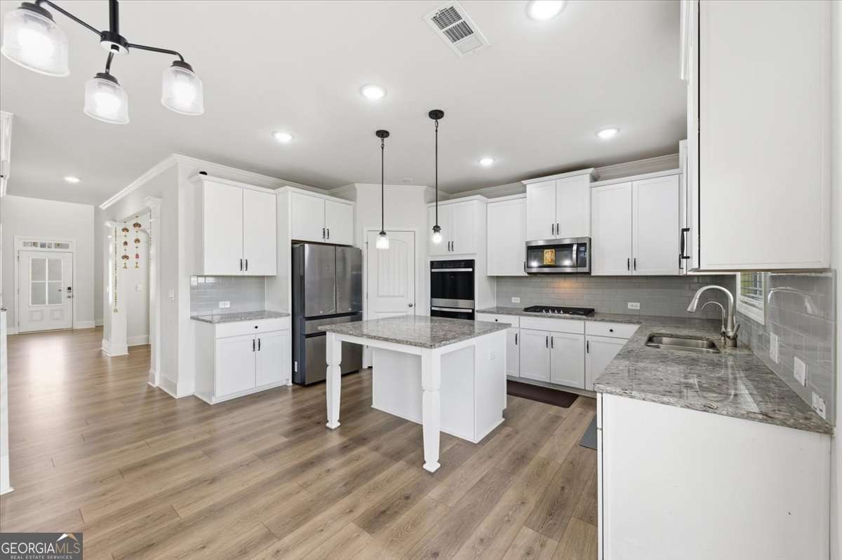 880 Garnet Drive Acworth GA 30101