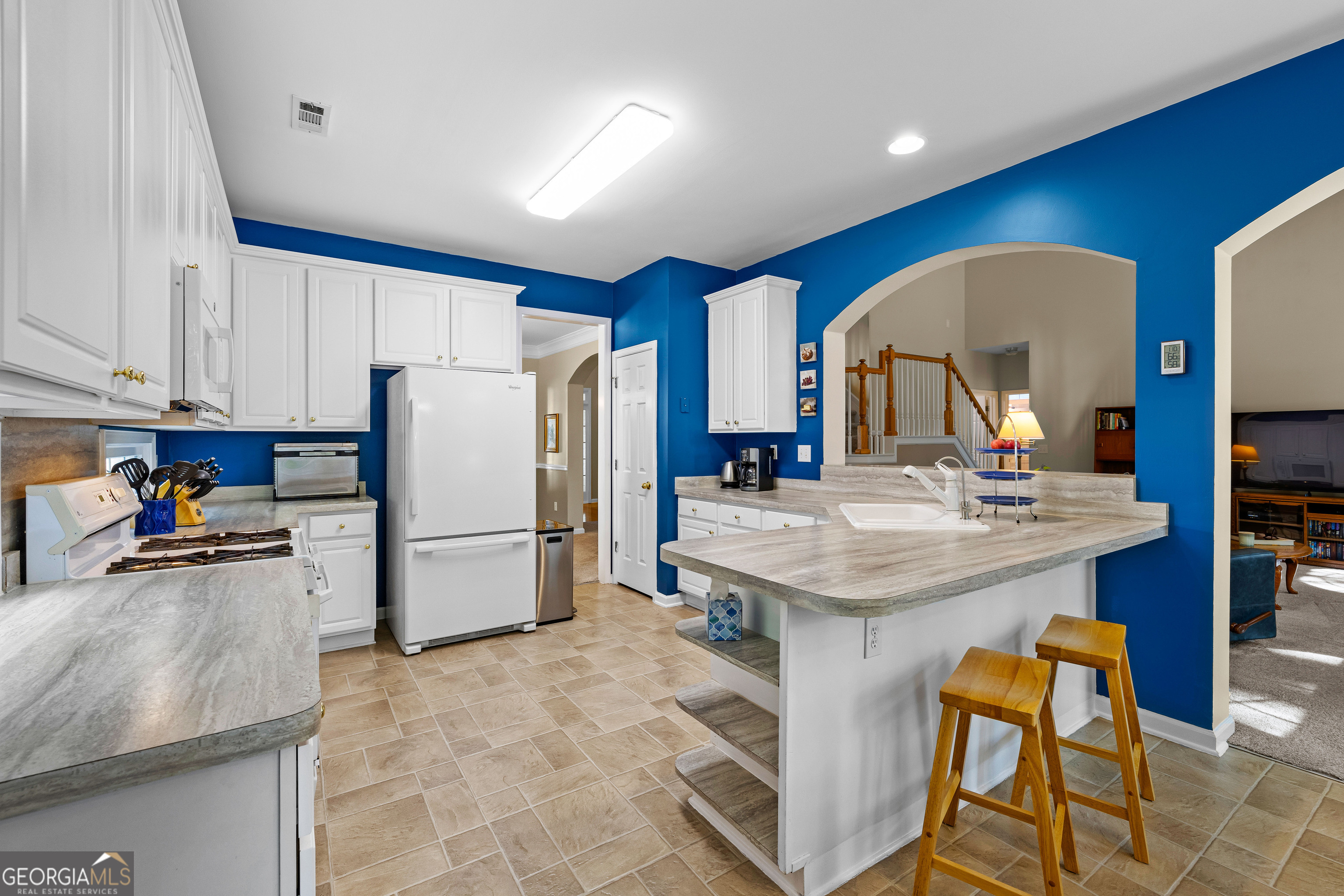 140 Lakeside Court Fayetteville GA 30214