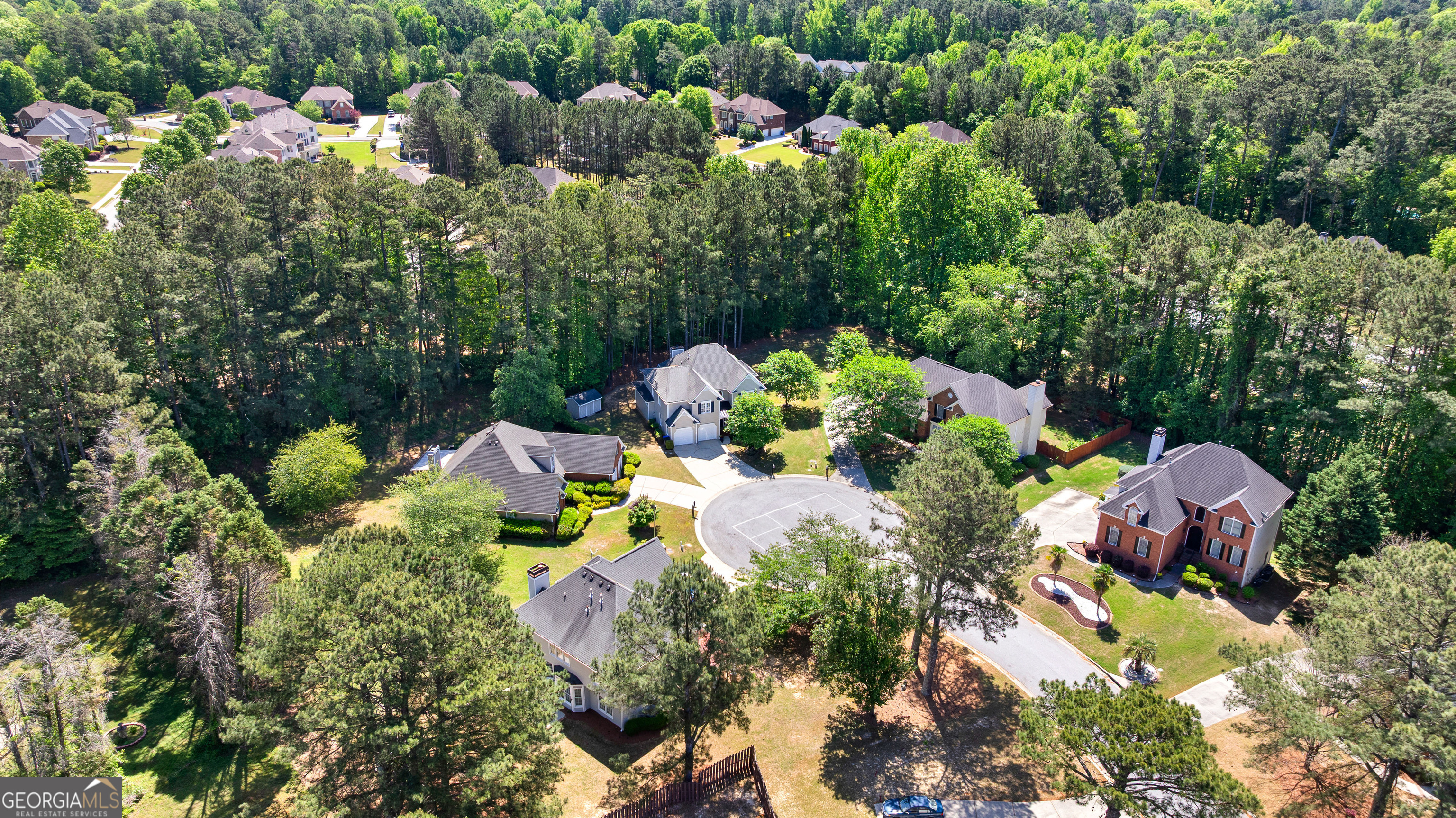 140 Lakeside Court Fayetteville GA 30214