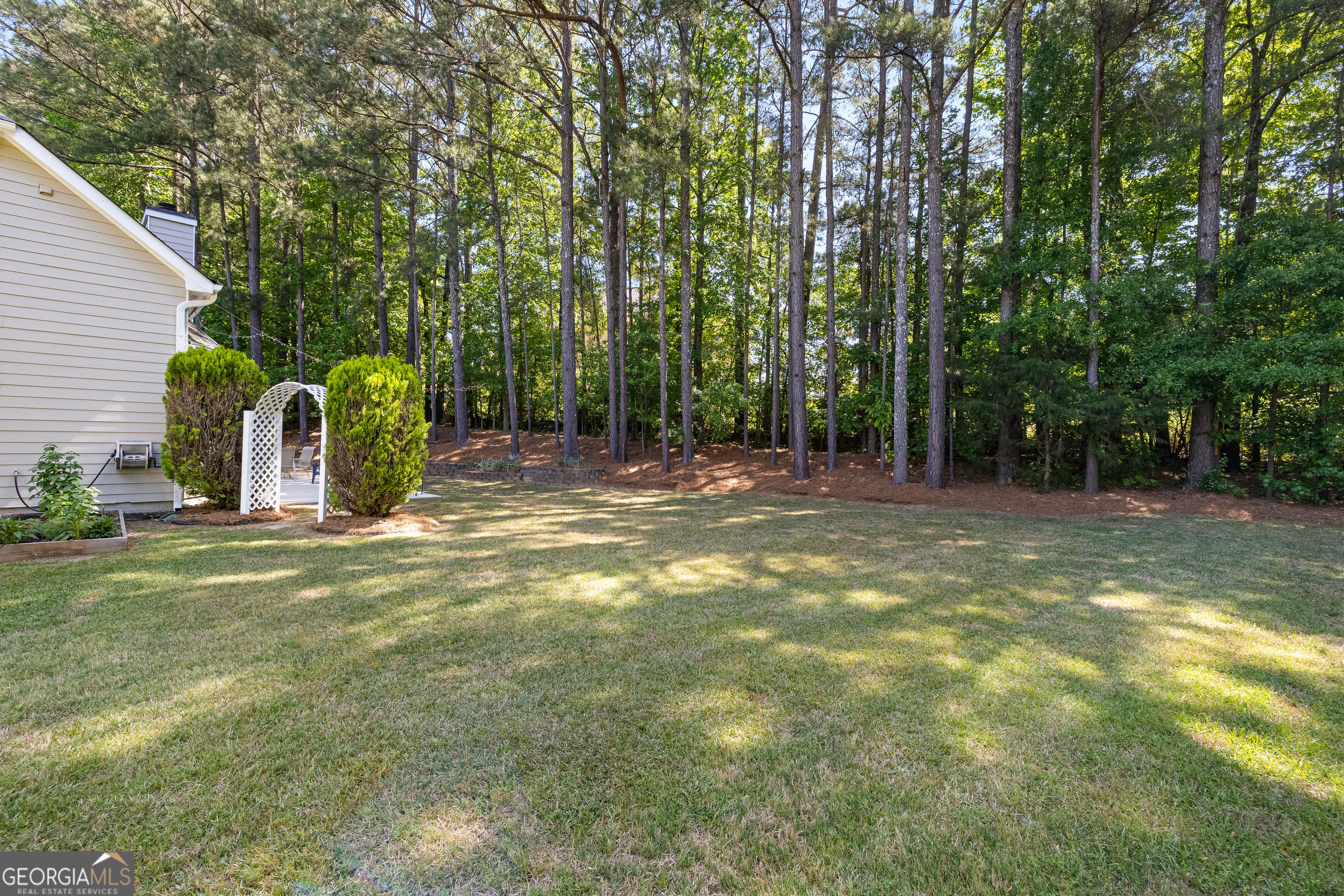 140 Lakeside Court Fayetteville GA 30214