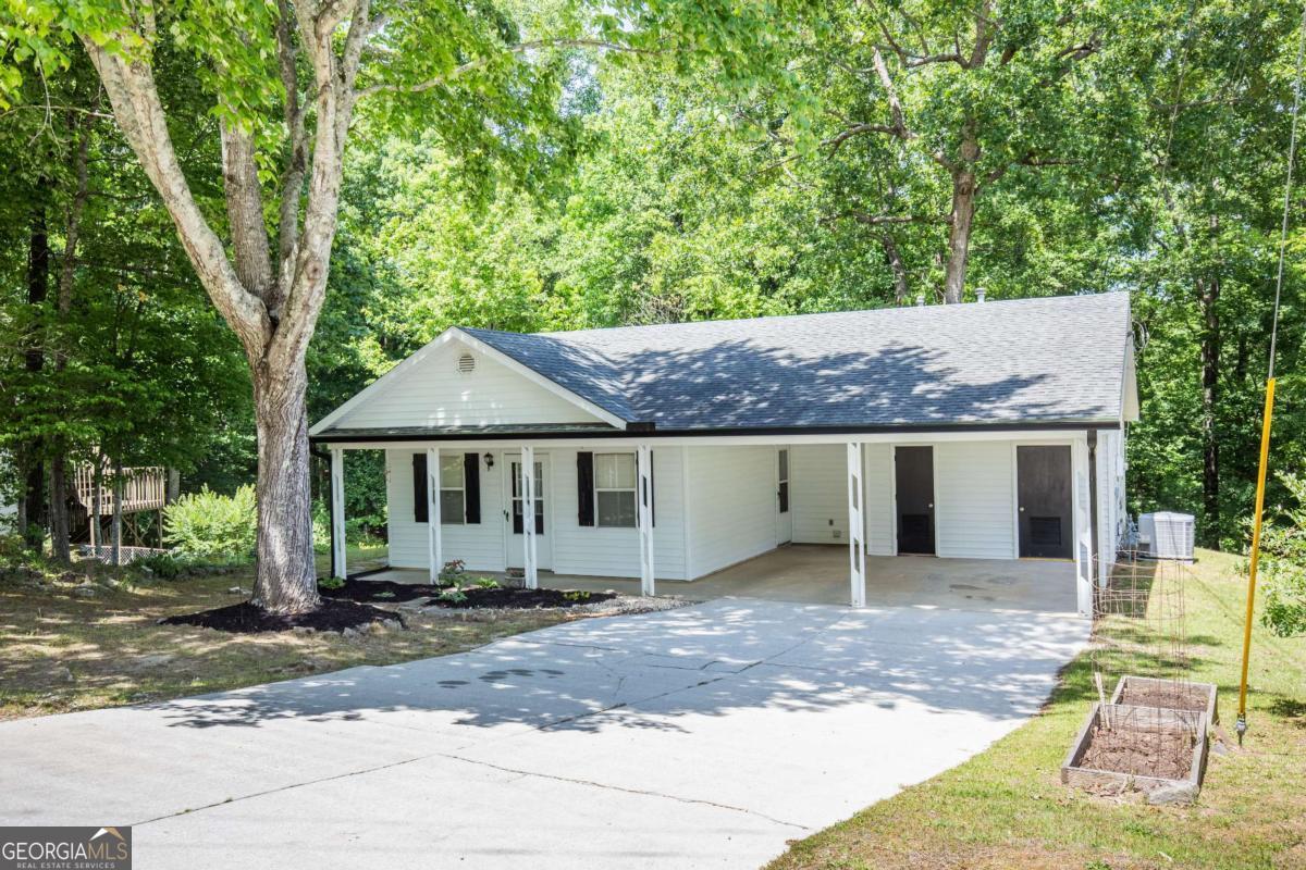 4181 Warren Road Flowery Branch GA 30542