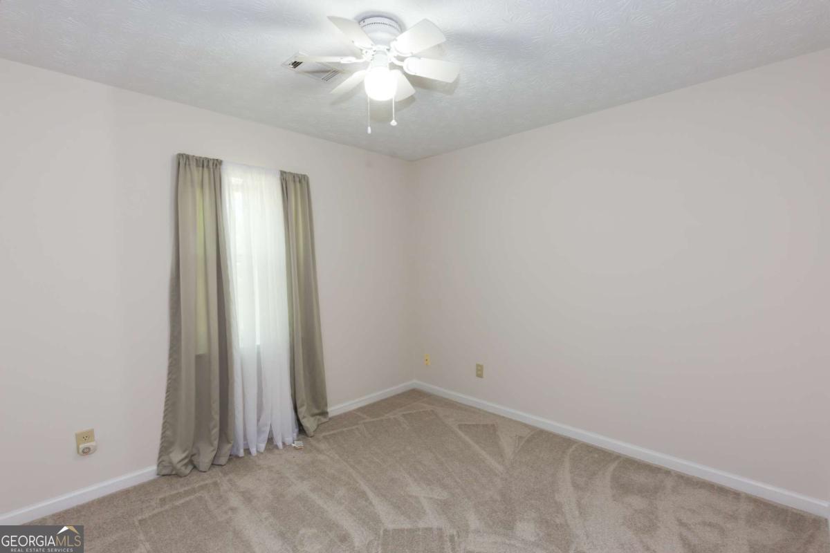 4181 Warren Road Flowery Branch GA 30542
