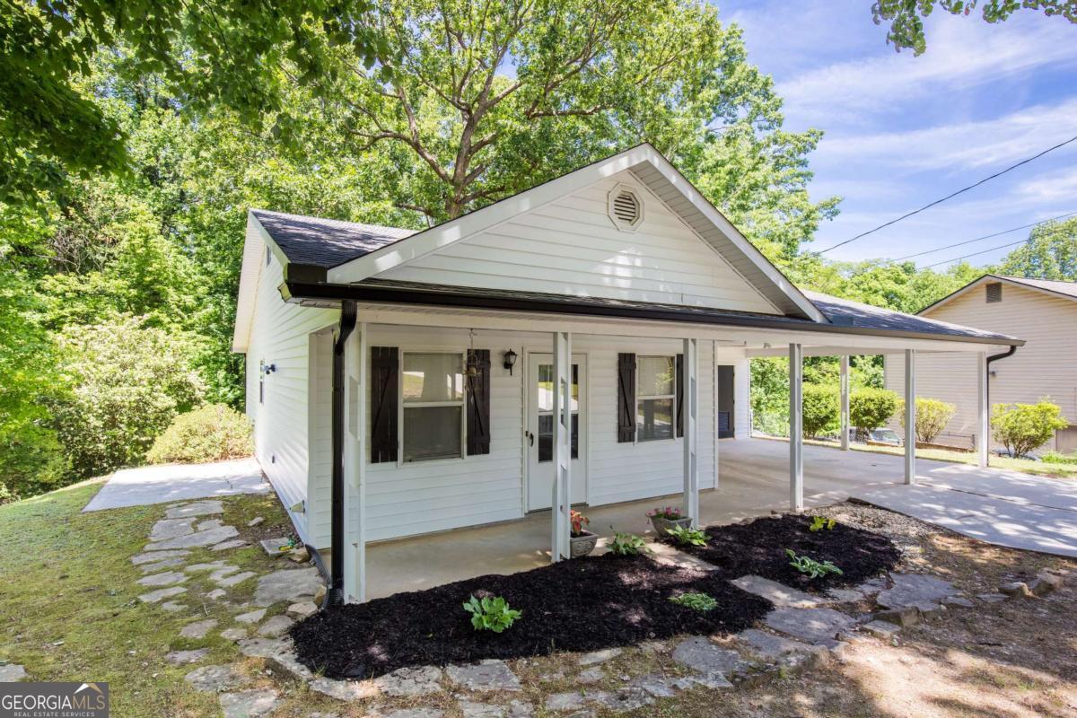 4181 Warren Road Flowery Branch GA 30542