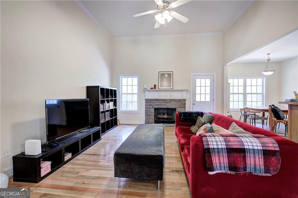 10 Carriage Lane NW Cartersville GA 30120