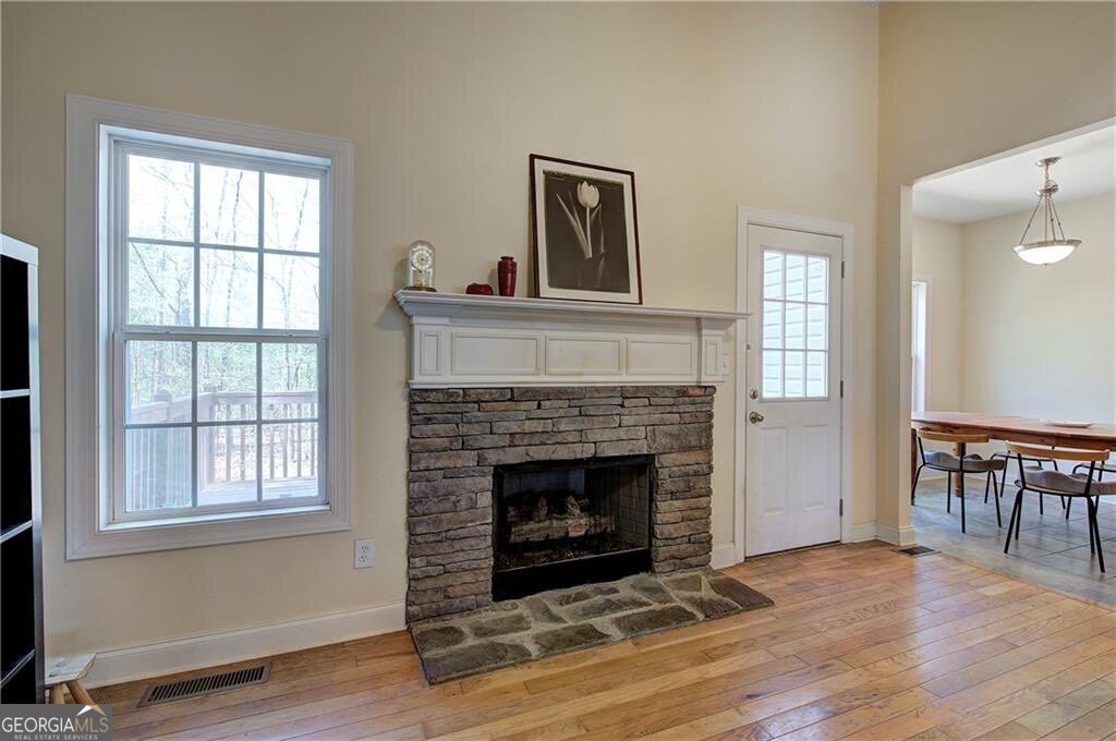 10 Carriage Lane NW Cartersville GA 30120