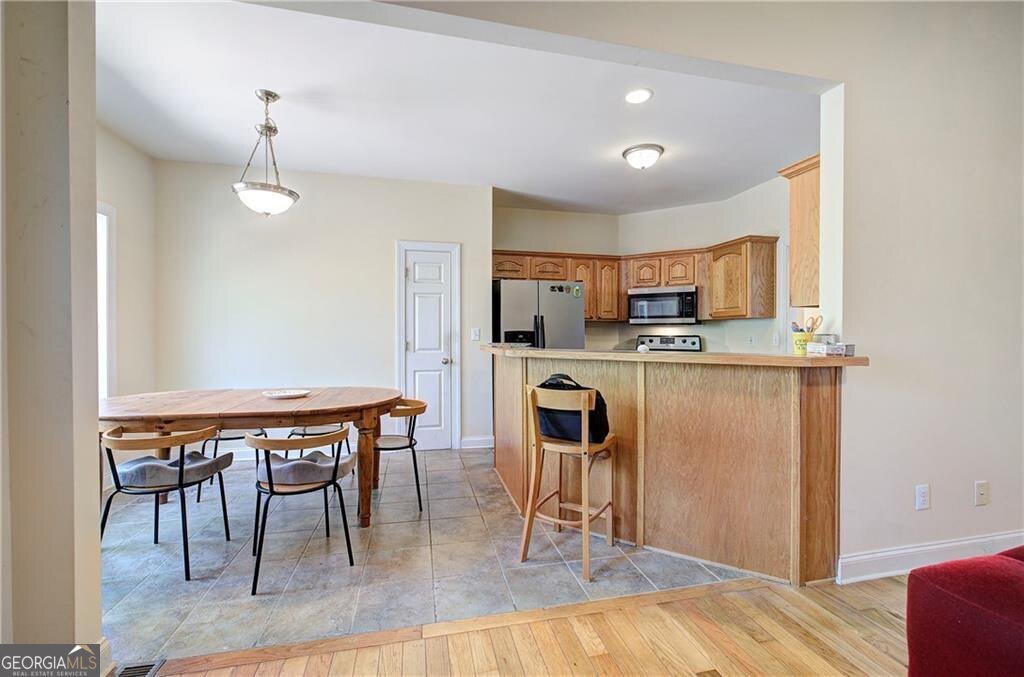 10 Carriage Lane NW Cartersville GA 30120