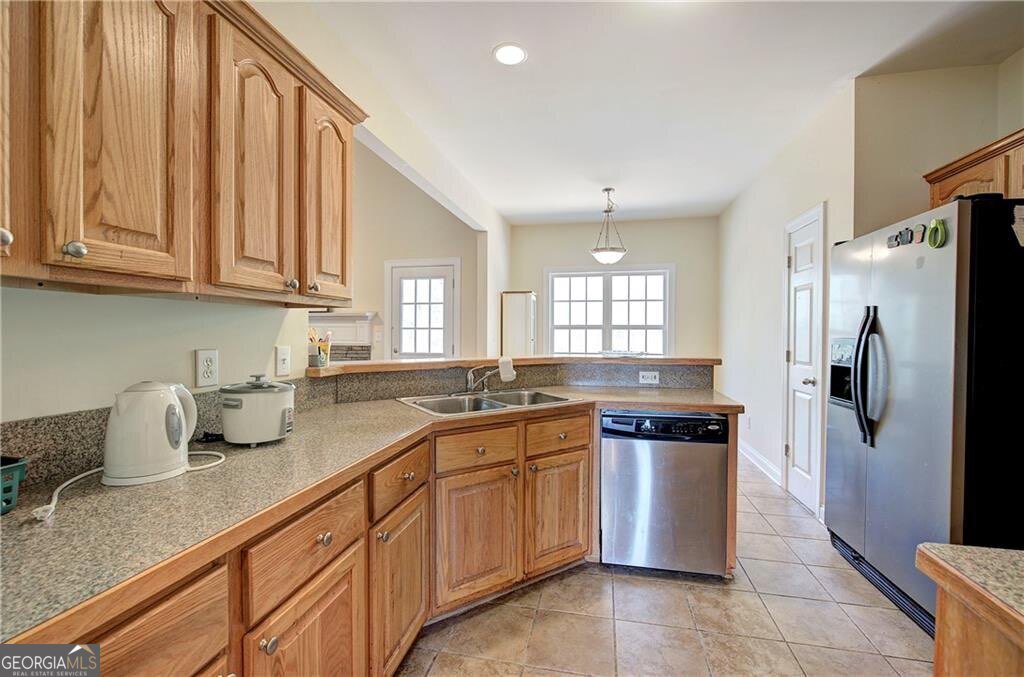 10 Carriage Lane NW Cartersville GA 30120