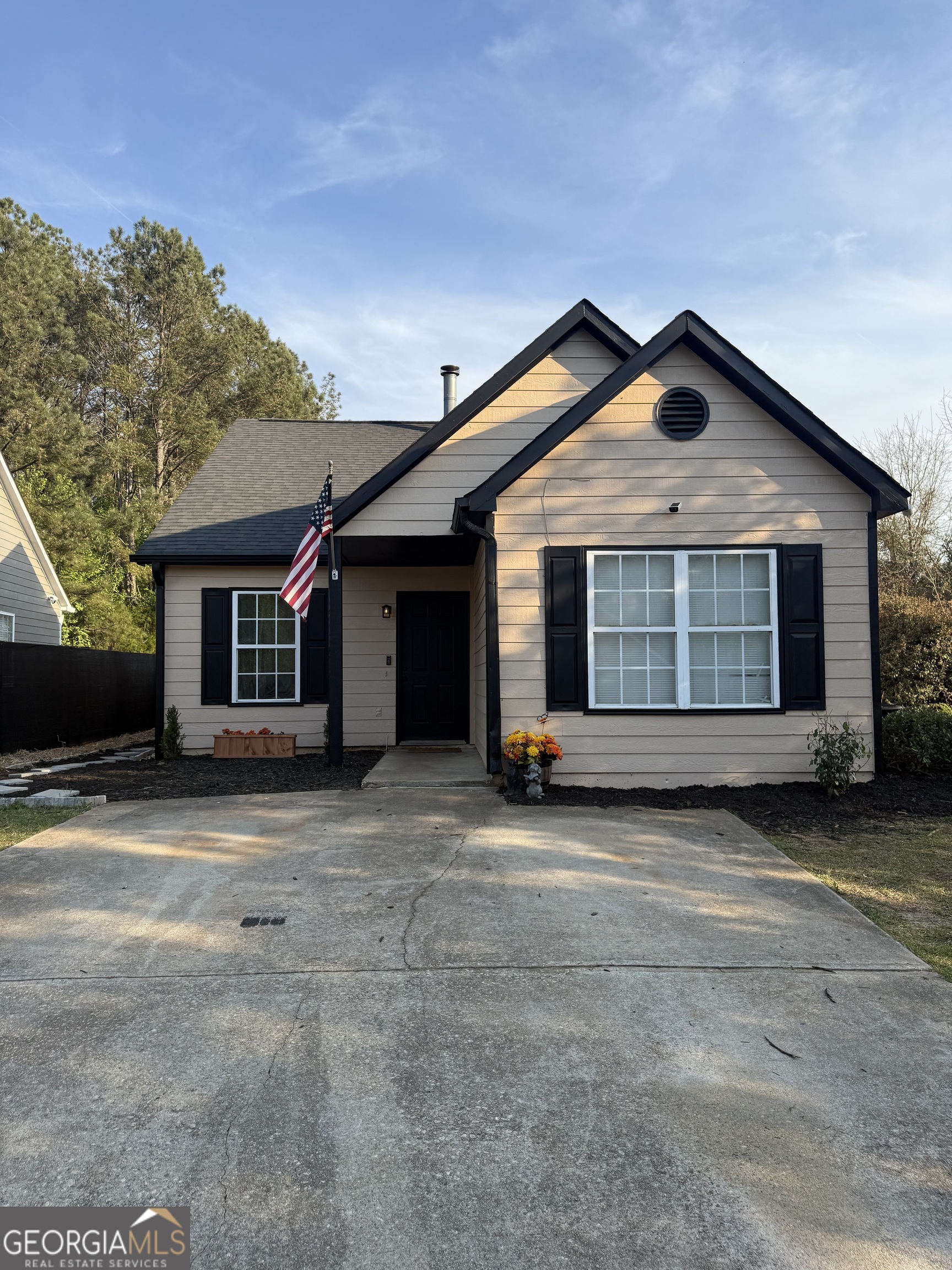 100 Crystal Brook Griffin GA 30223