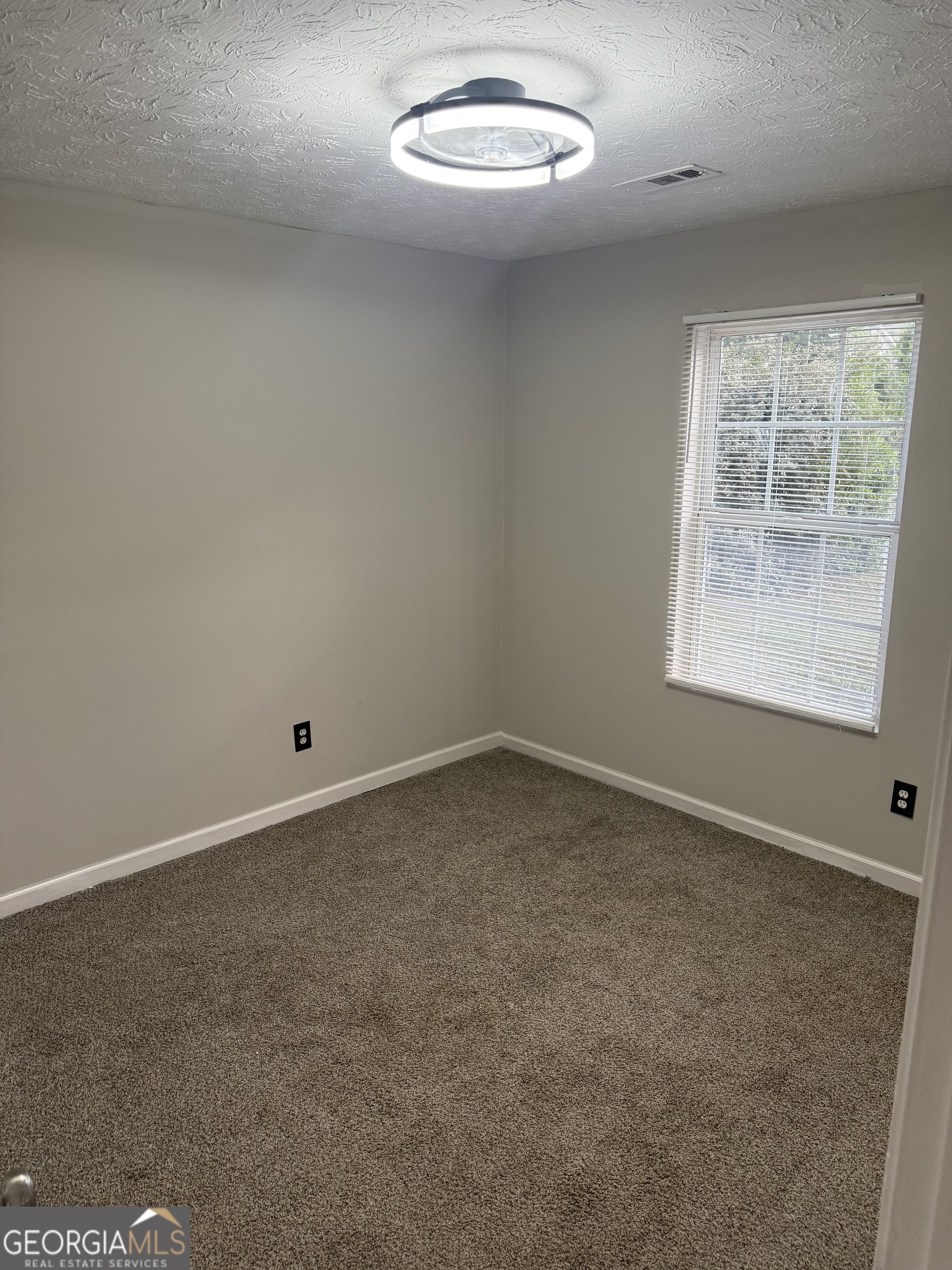 100 Crystal Brook Griffin GA 30223
