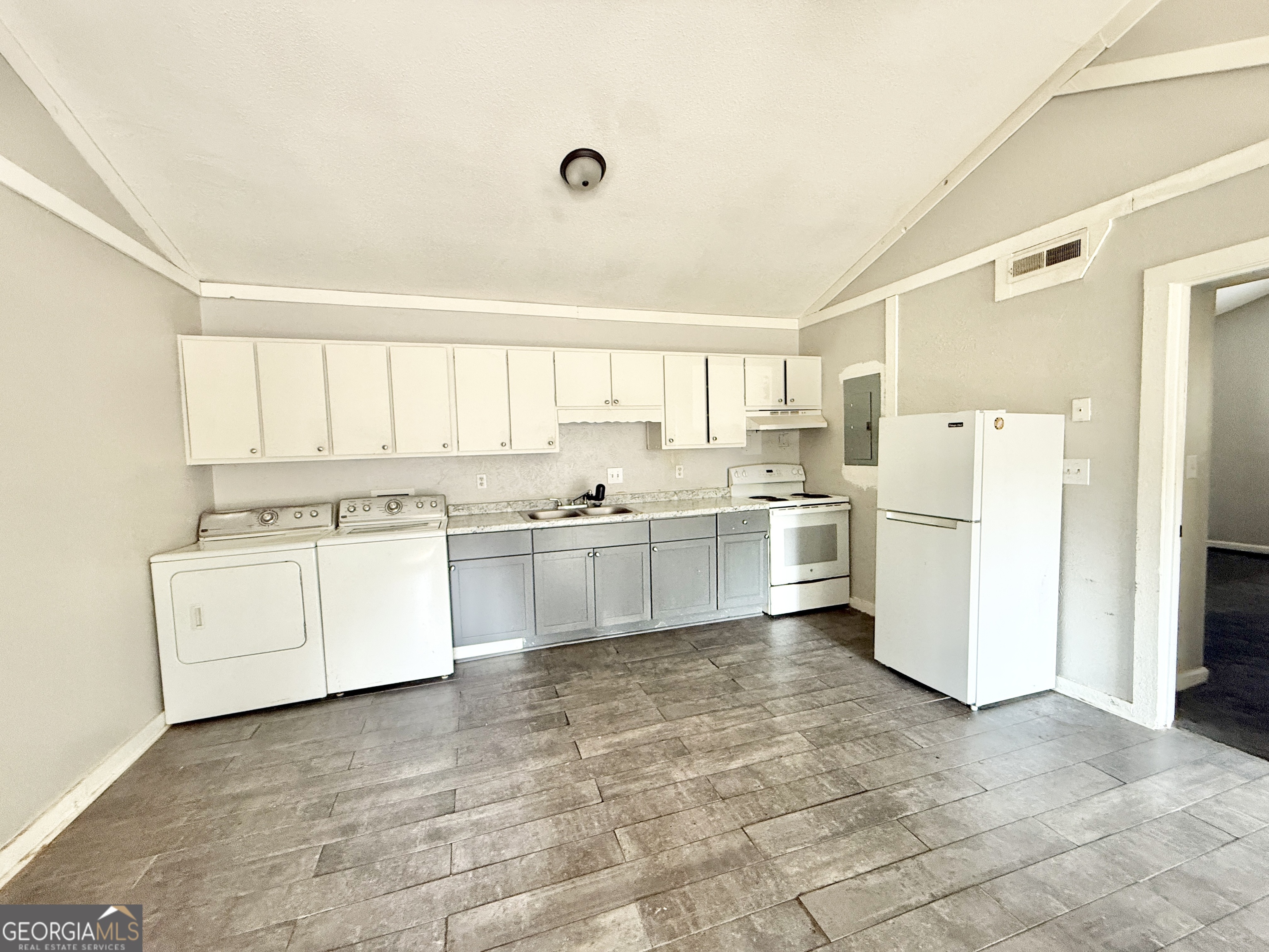 4701 Flat Shoals Road Union City GA 30291