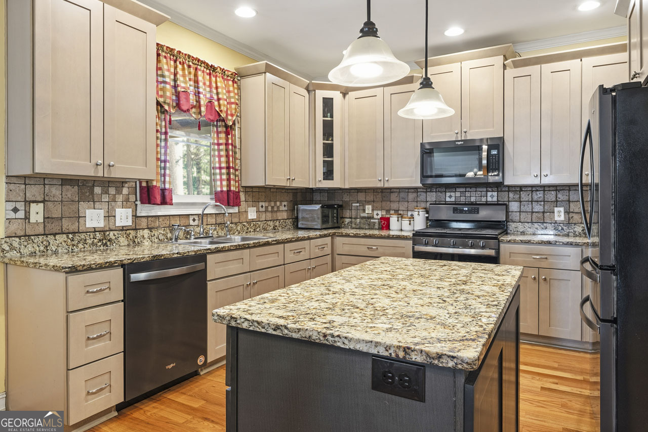 231 Memory Lane Stockbridge GA 30281