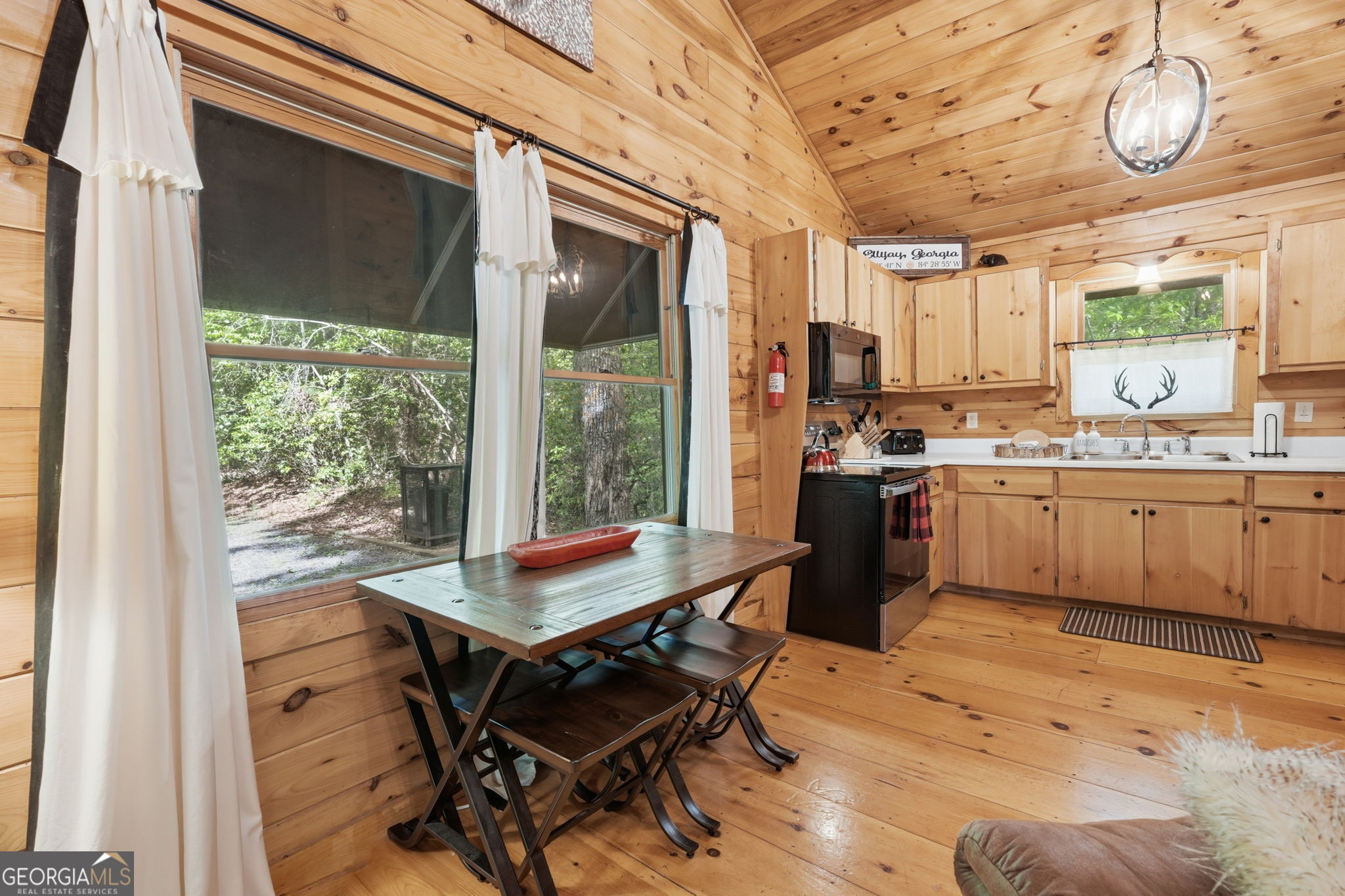 1564 Big Ben Road Ellijay GA 30540
