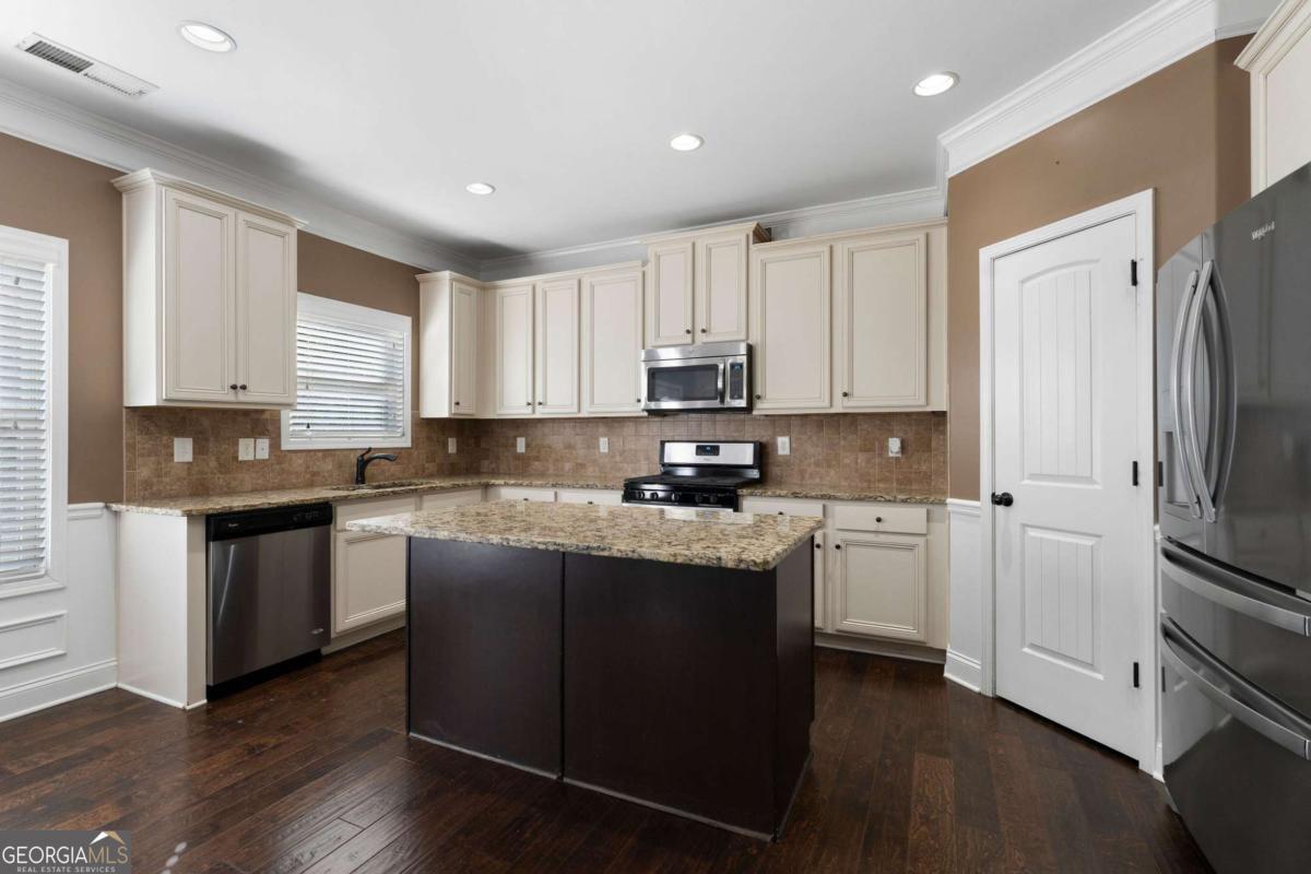 10 Canterbury Walk SE Cartersville GA 30120