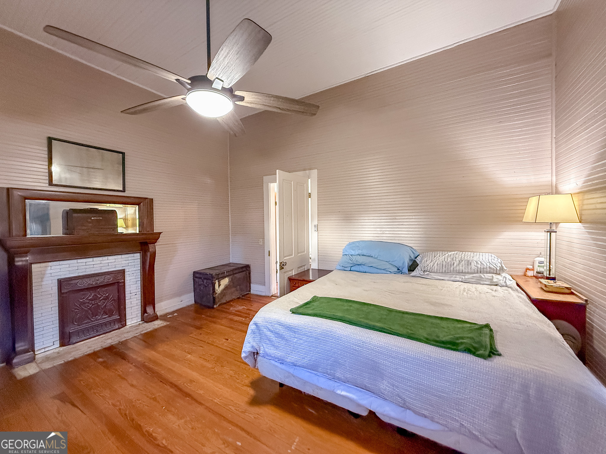 162 College Street SW Parrott GA 39877