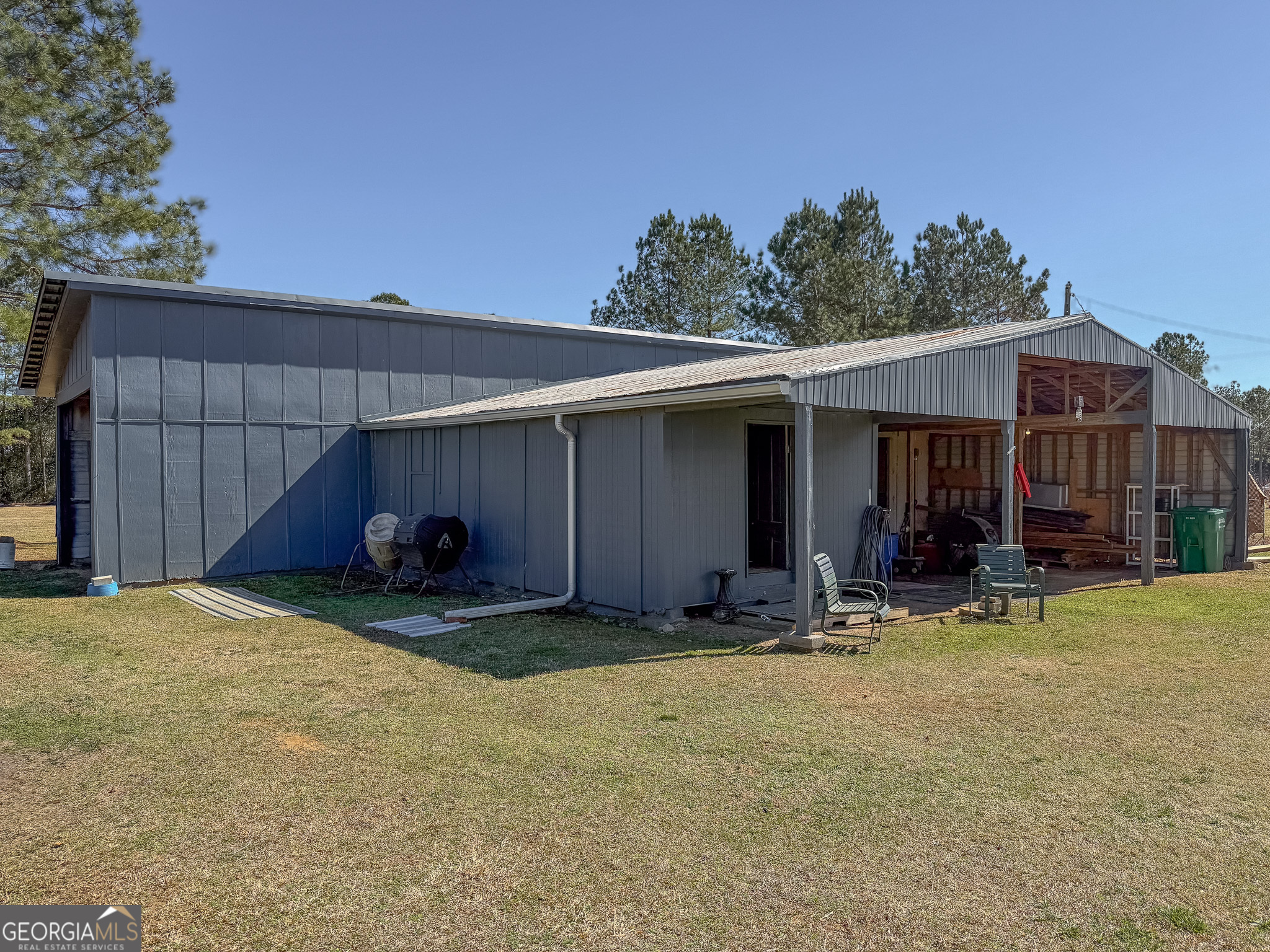 162 College Street SW Parrott GA 39877