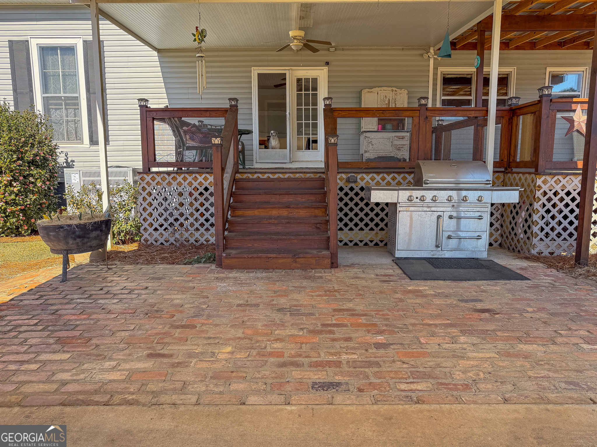 162 College Street SW Parrott GA 39877