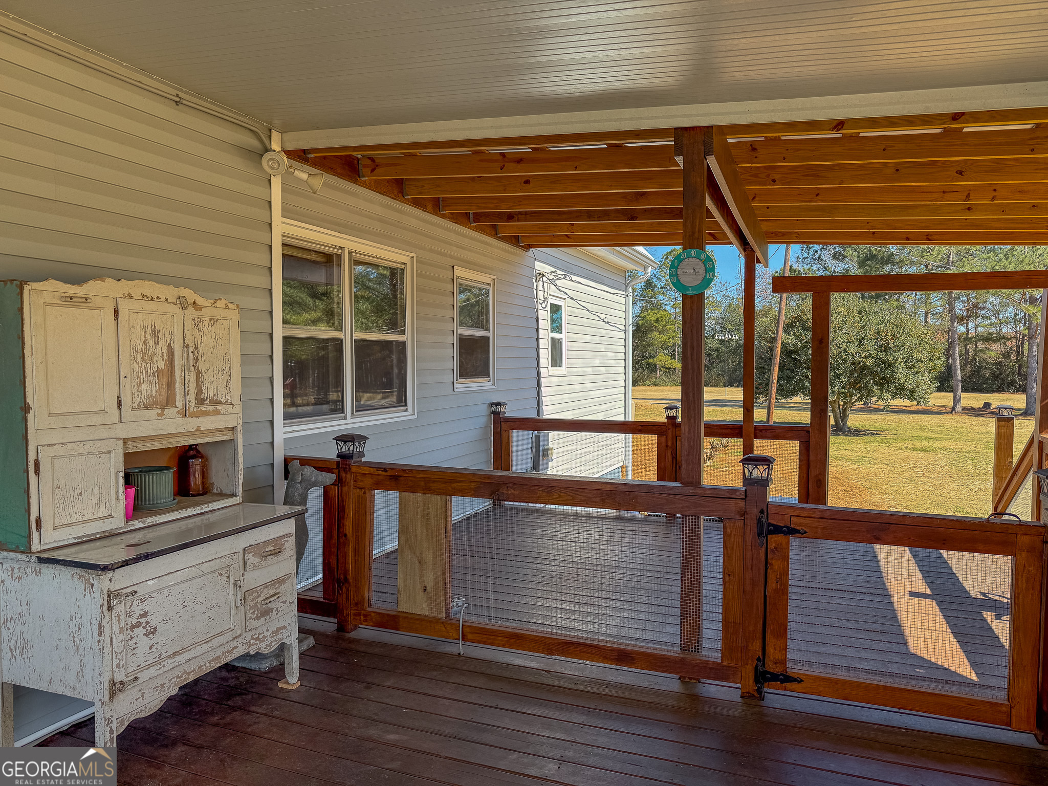 162 College Street SW Parrott GA 39877