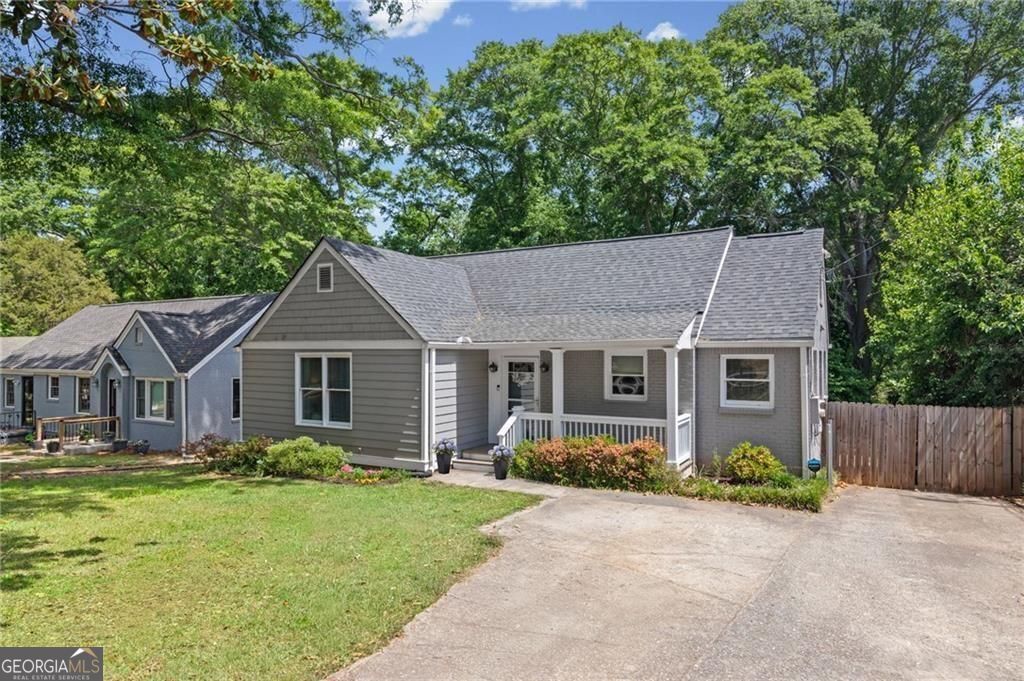 2010 Delphine Drive Decatur GA 30032