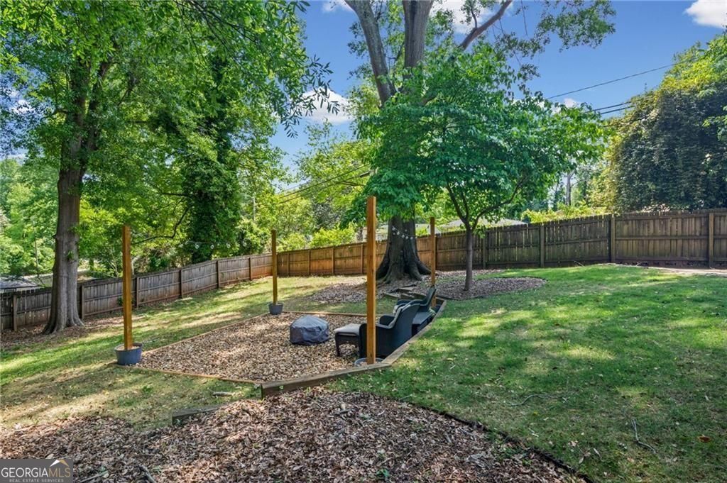 2010 Delphine Drive Decatur GA 30032