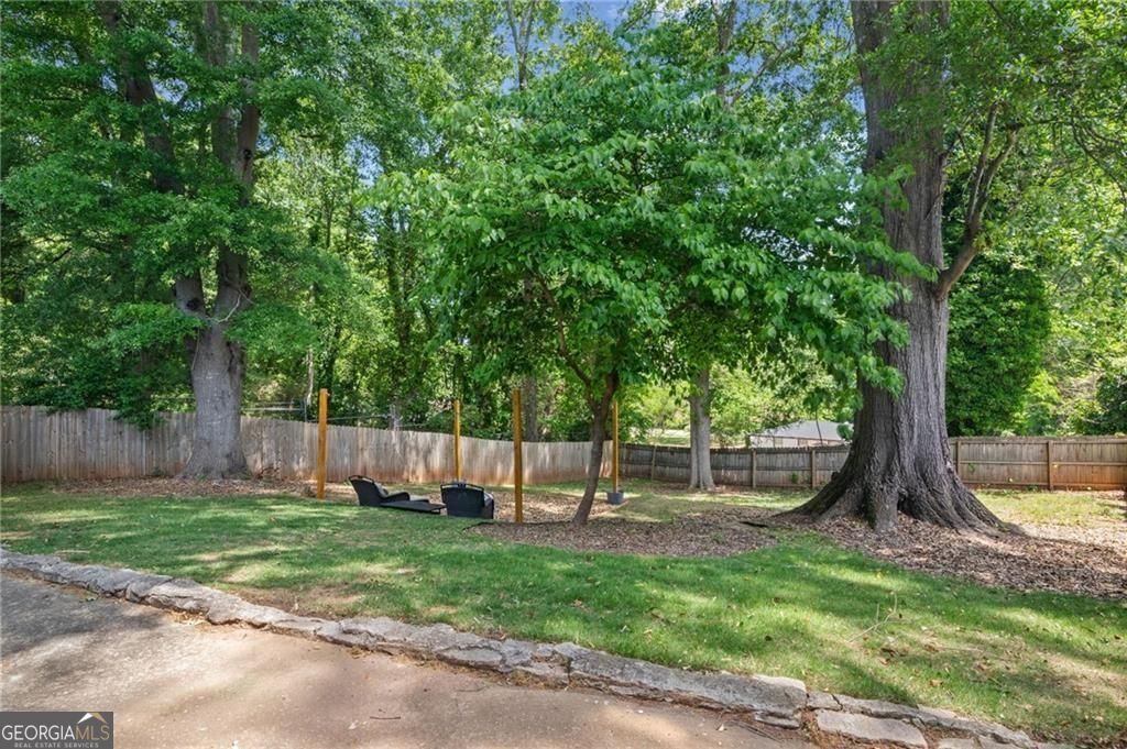 2010 Delphine Drive Decatur GA 30032