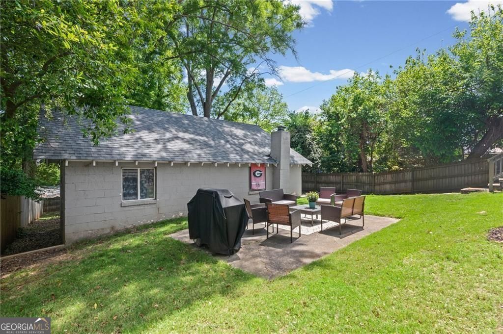 2010 Delphine Drive Decatur GA 30032