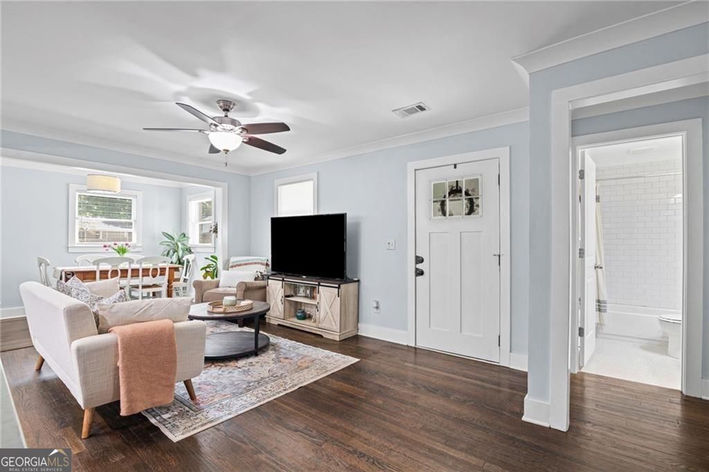2010 Delphine Drive Decatur GA 30032