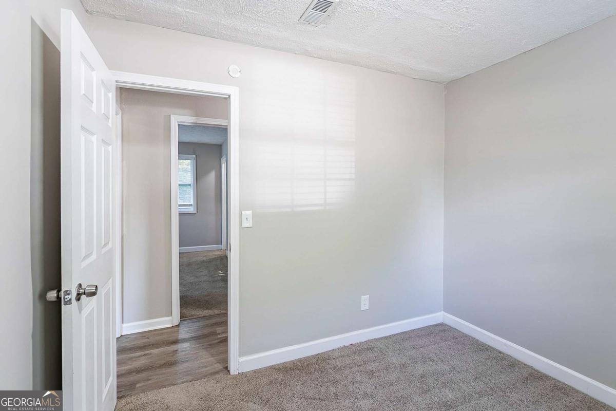 1669 Freedom Valley Decatur GA 30032