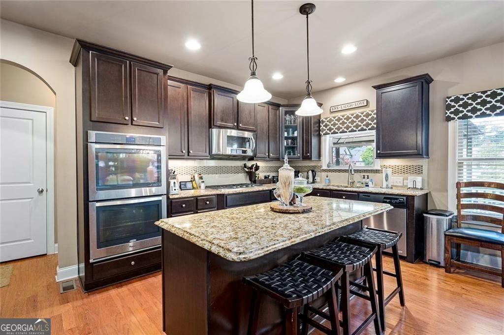 189 Lakestone Parkway Woodstock GA 30188