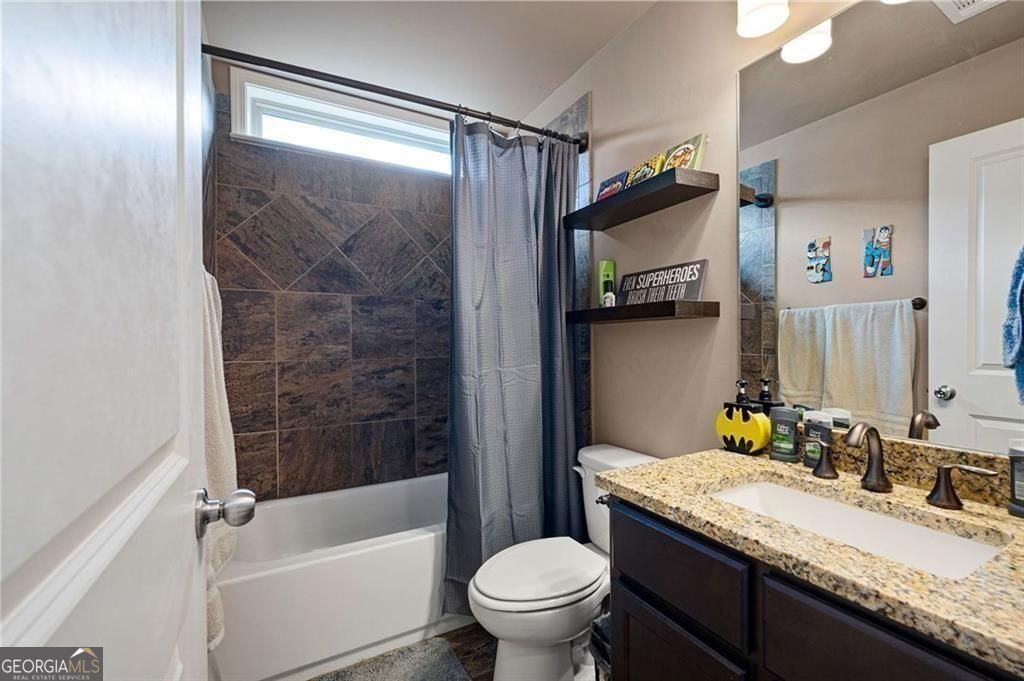 189 Lakestone Parkway Woodstock GA 30188