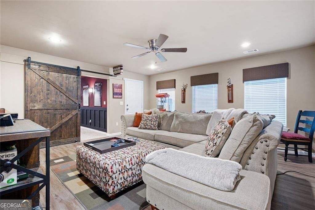 189 Lakestone Parkway Woodstock GA 30188