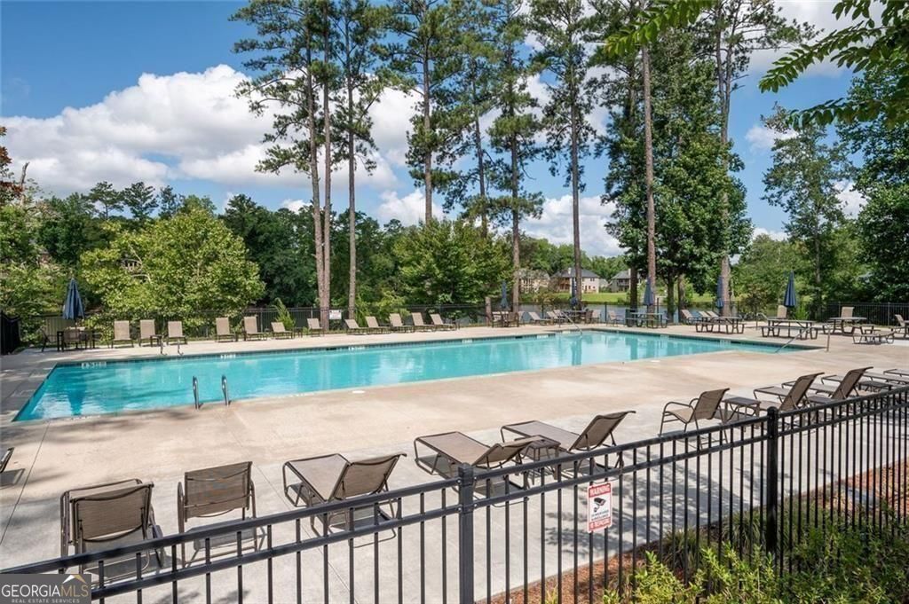 189 Lakestone Parkway Woodstock GA 30188