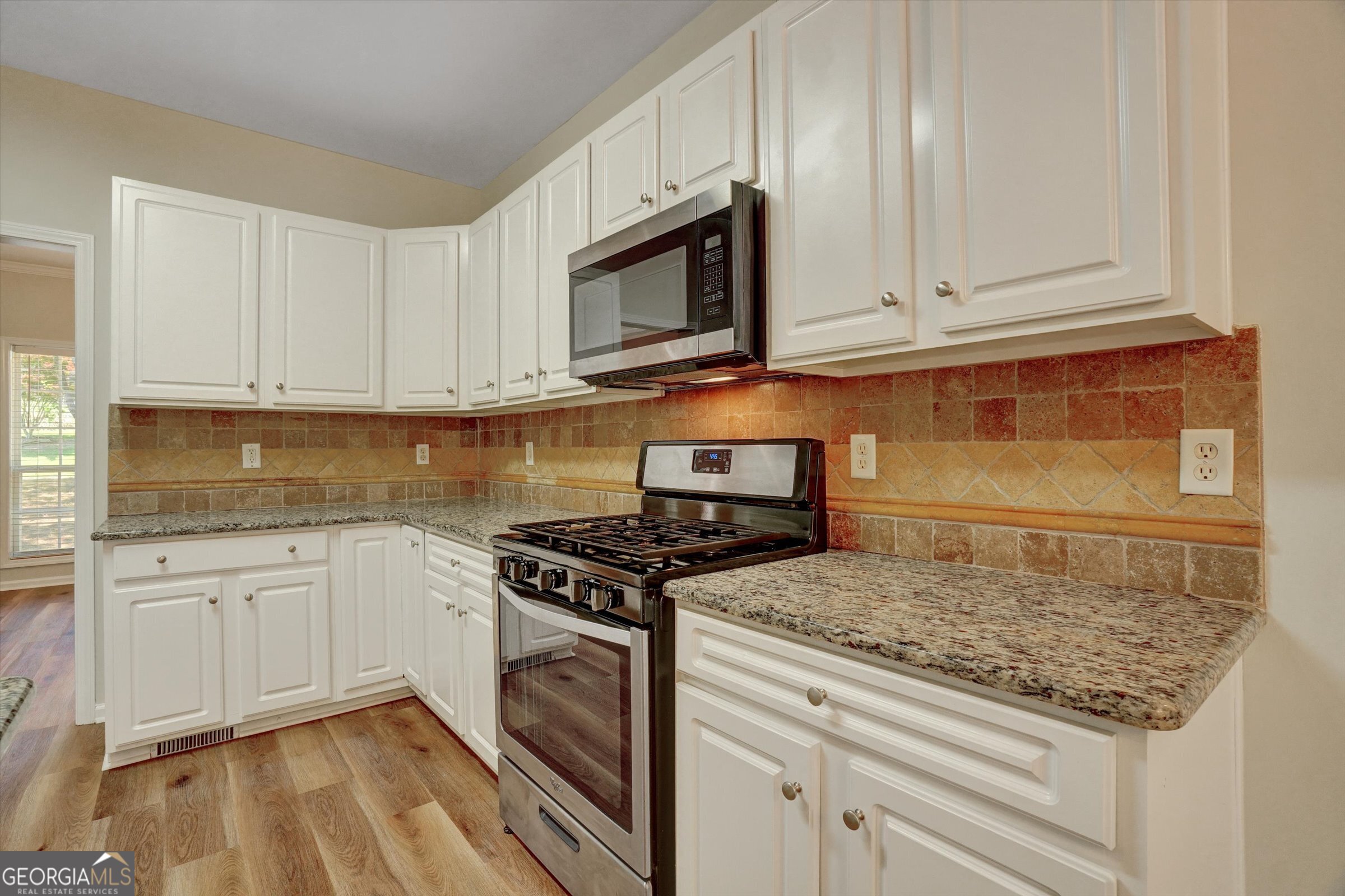 6005 Lake Windsor Parkway Buford GA 30518