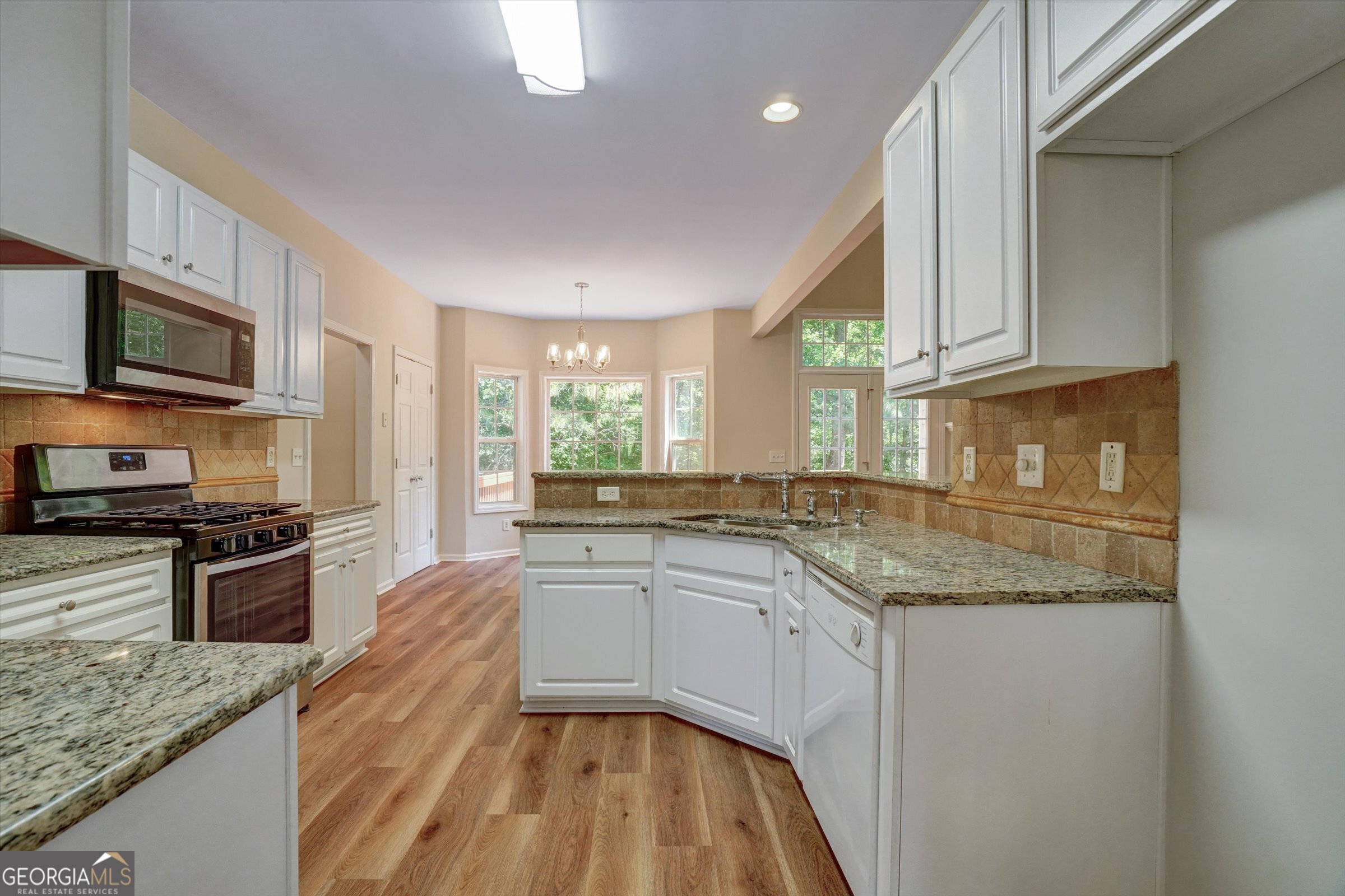 6005 Lake Windsor Parkway Buford GA 30518