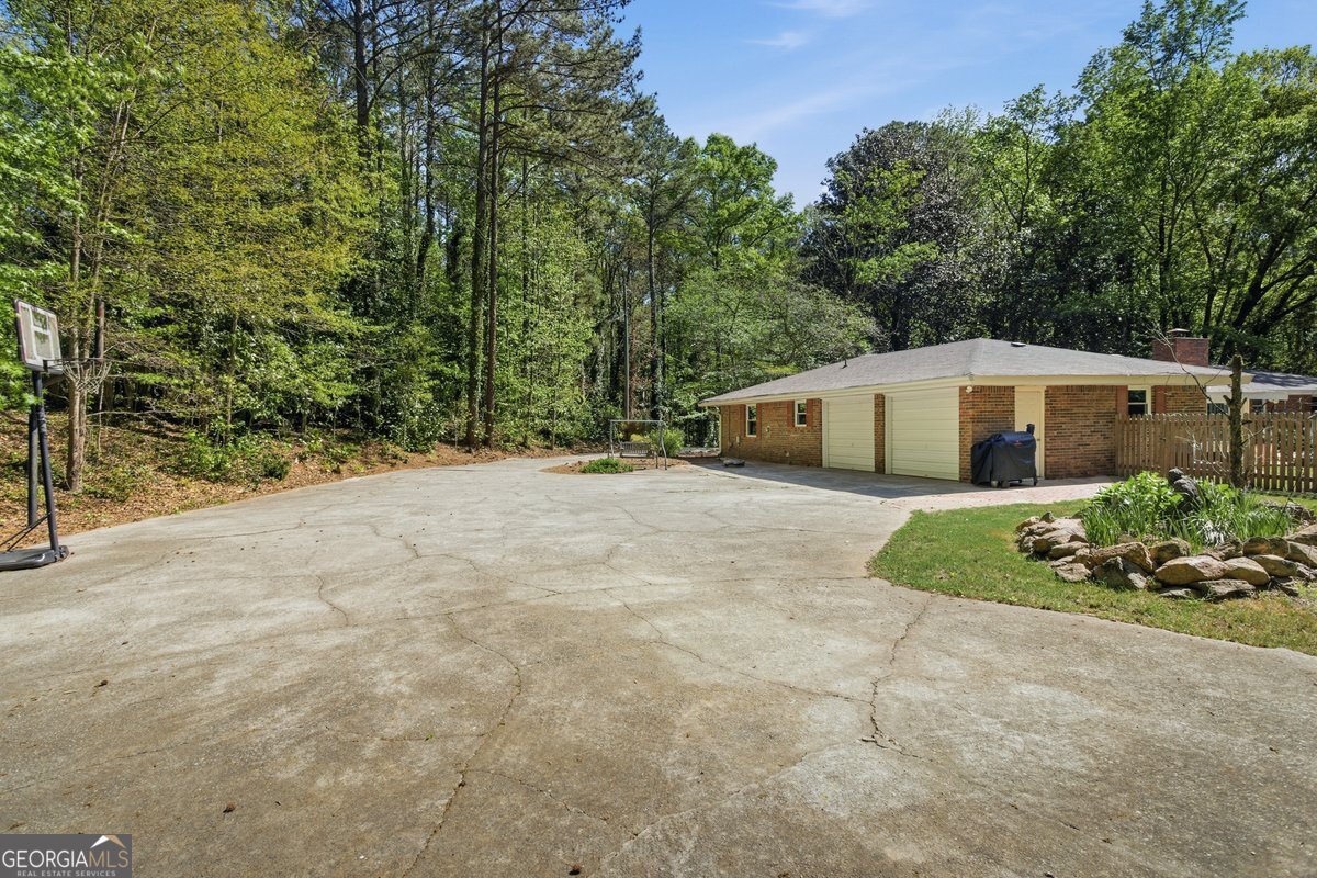 2907 Glad Dale Drive SE Conyers GA 30094
